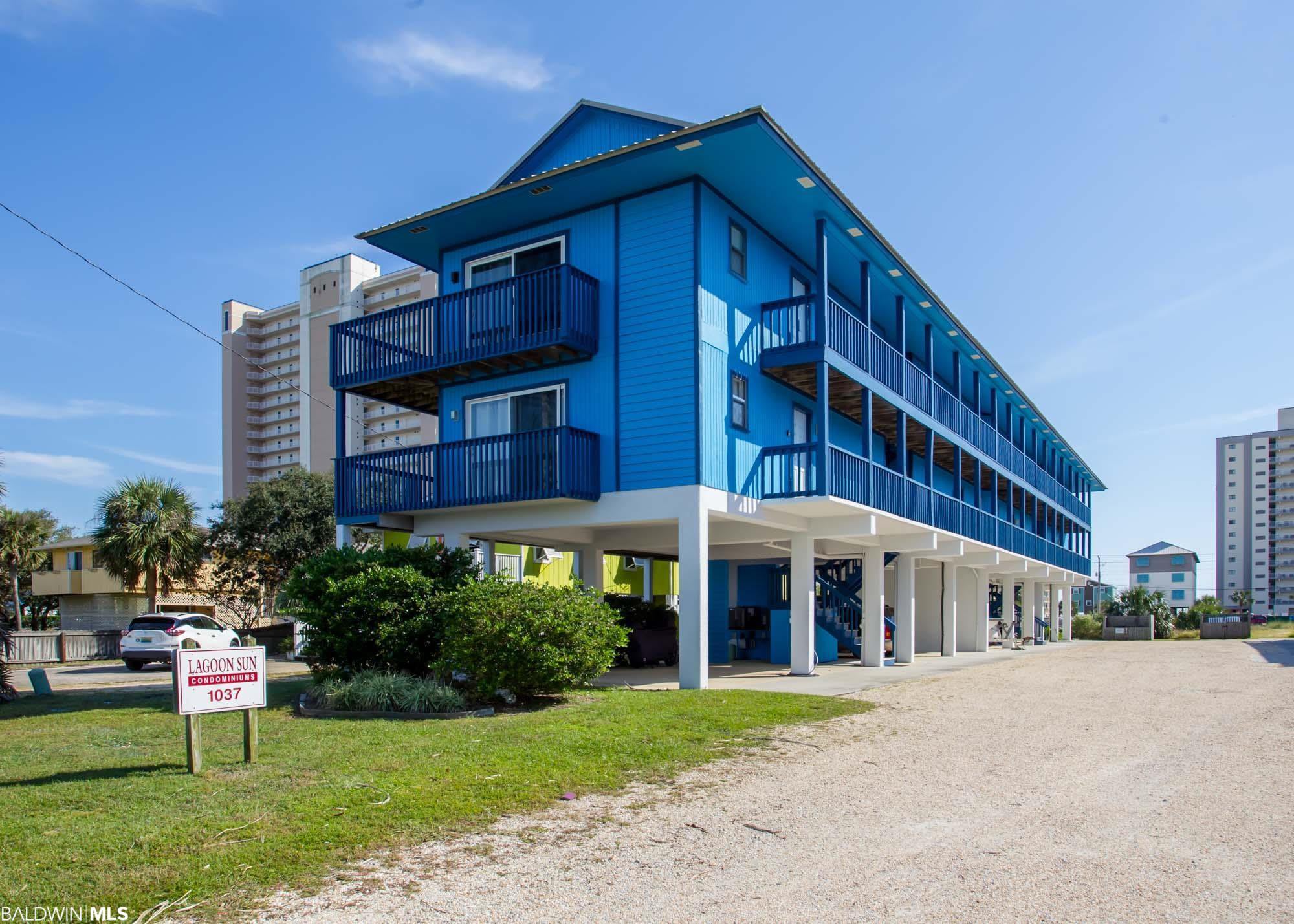 Entrance to building from Lagoon Ave