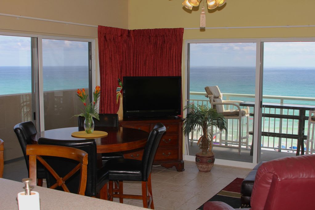 55" Smart HD TV. Access your Netflix, Youtube, Prime Video etc.