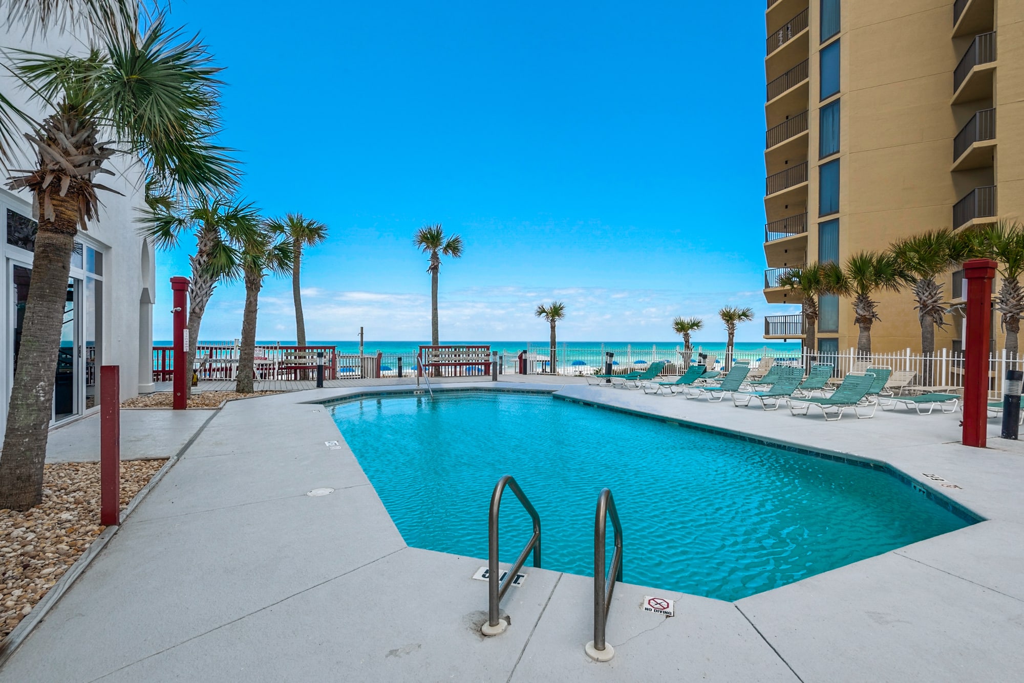 2 outdoor pools and hot tub