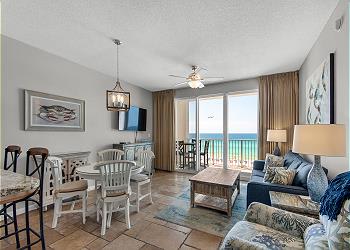 Breath taking views as you walk into the living space to dine and/or watch tv