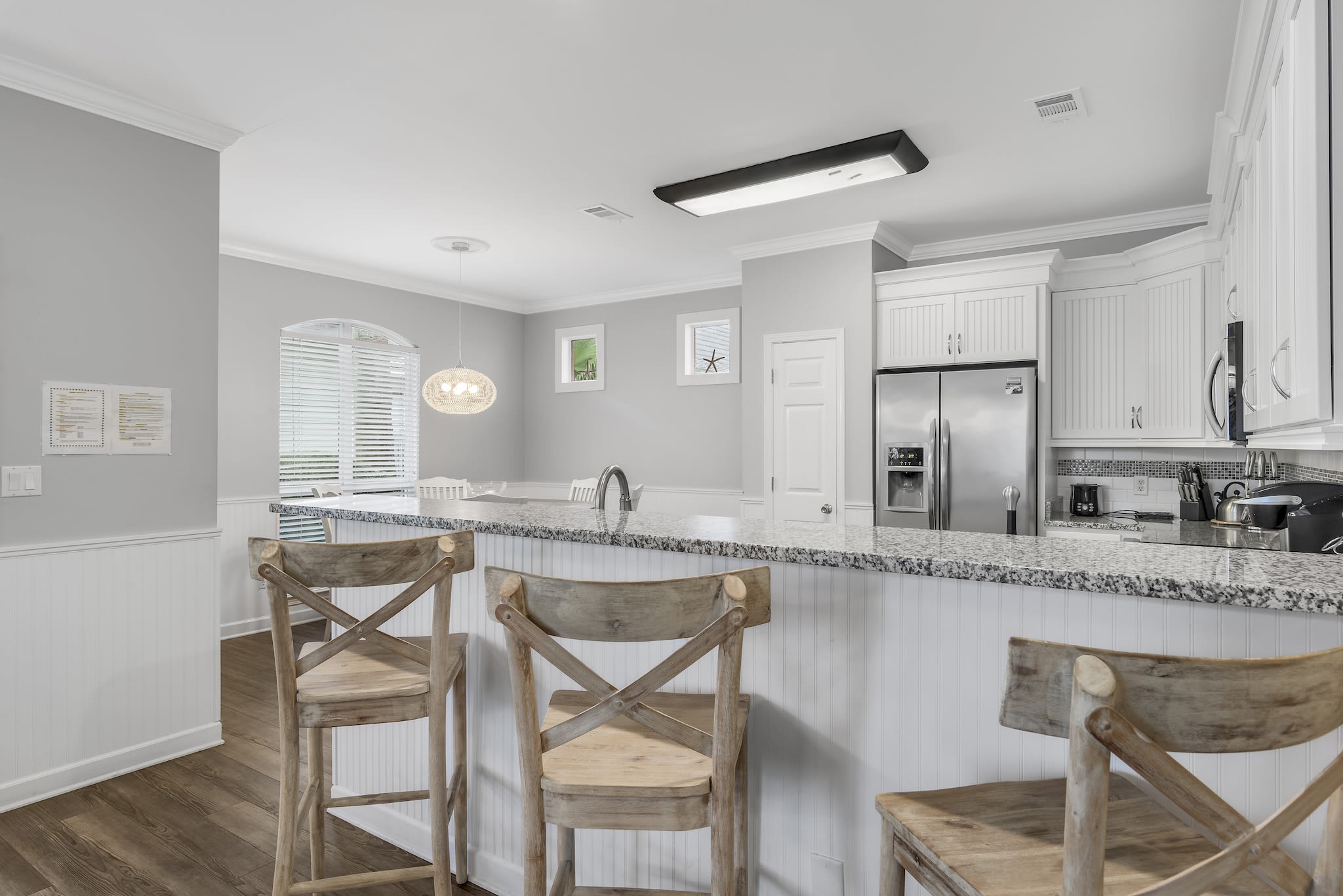 Gourmet eat-in kitchen with breakfast bar