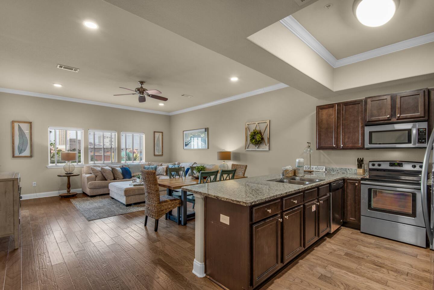 Your spot for easy meals and comfortable hangouts.