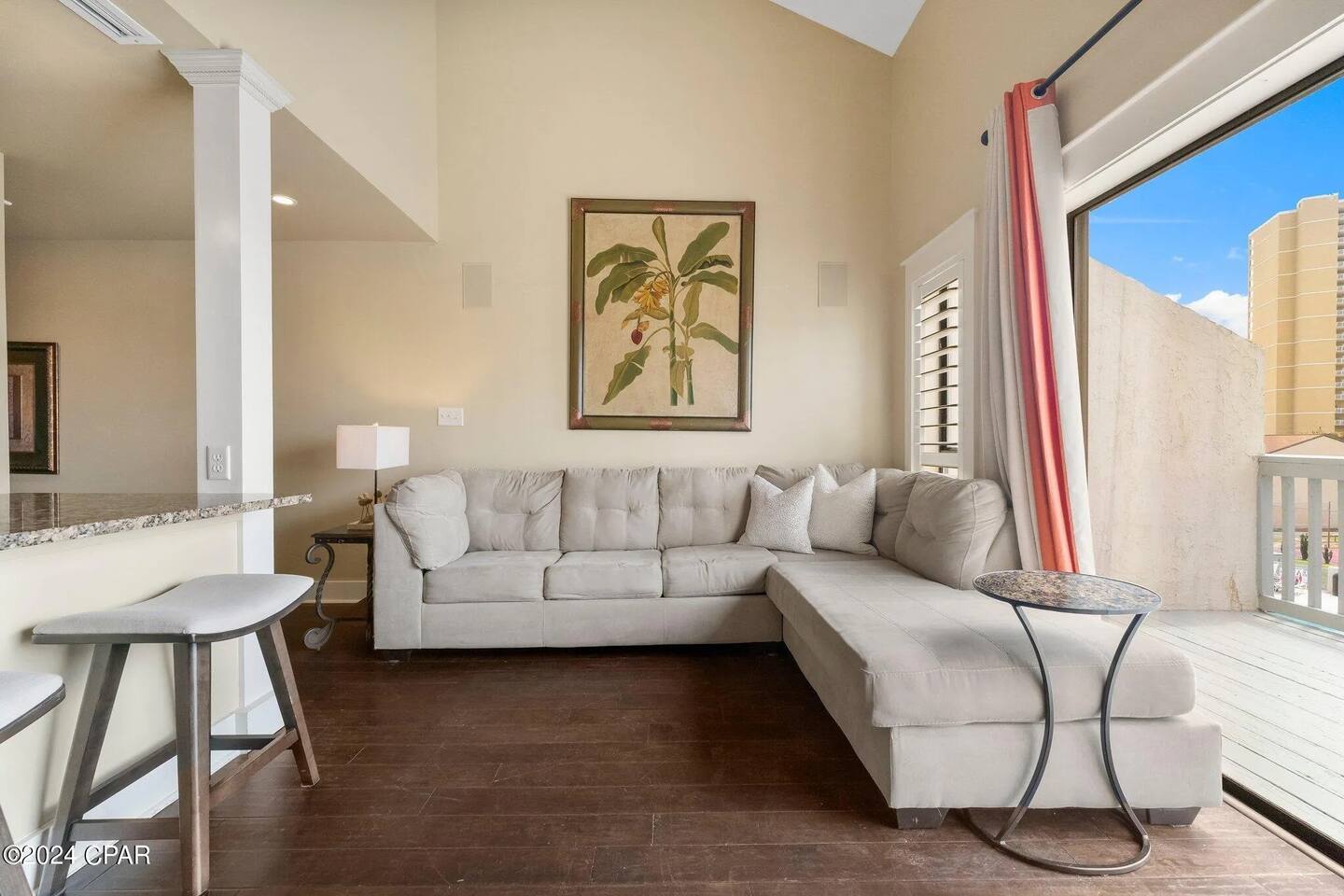 Living room area with Sleeper sofa-sleeps 2