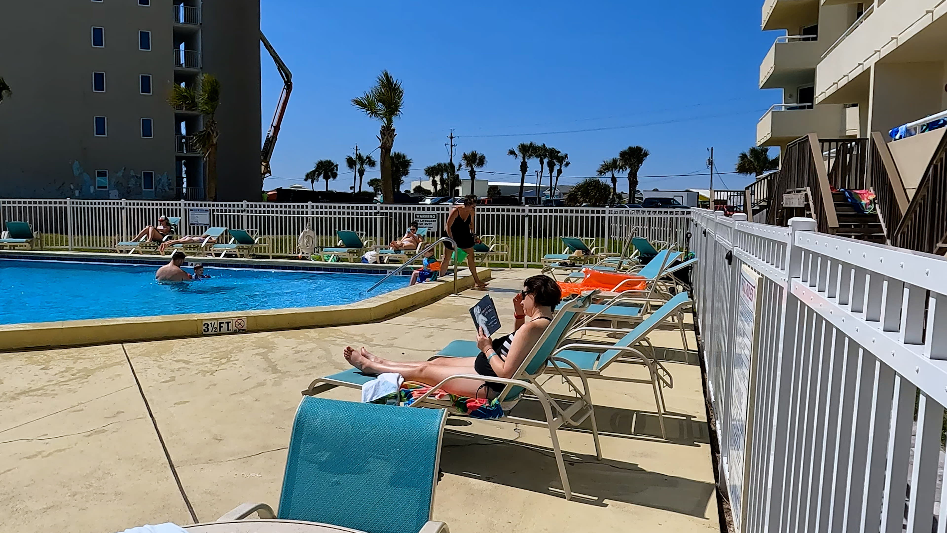 Perdido Sun Resort Beachfront Pool Area