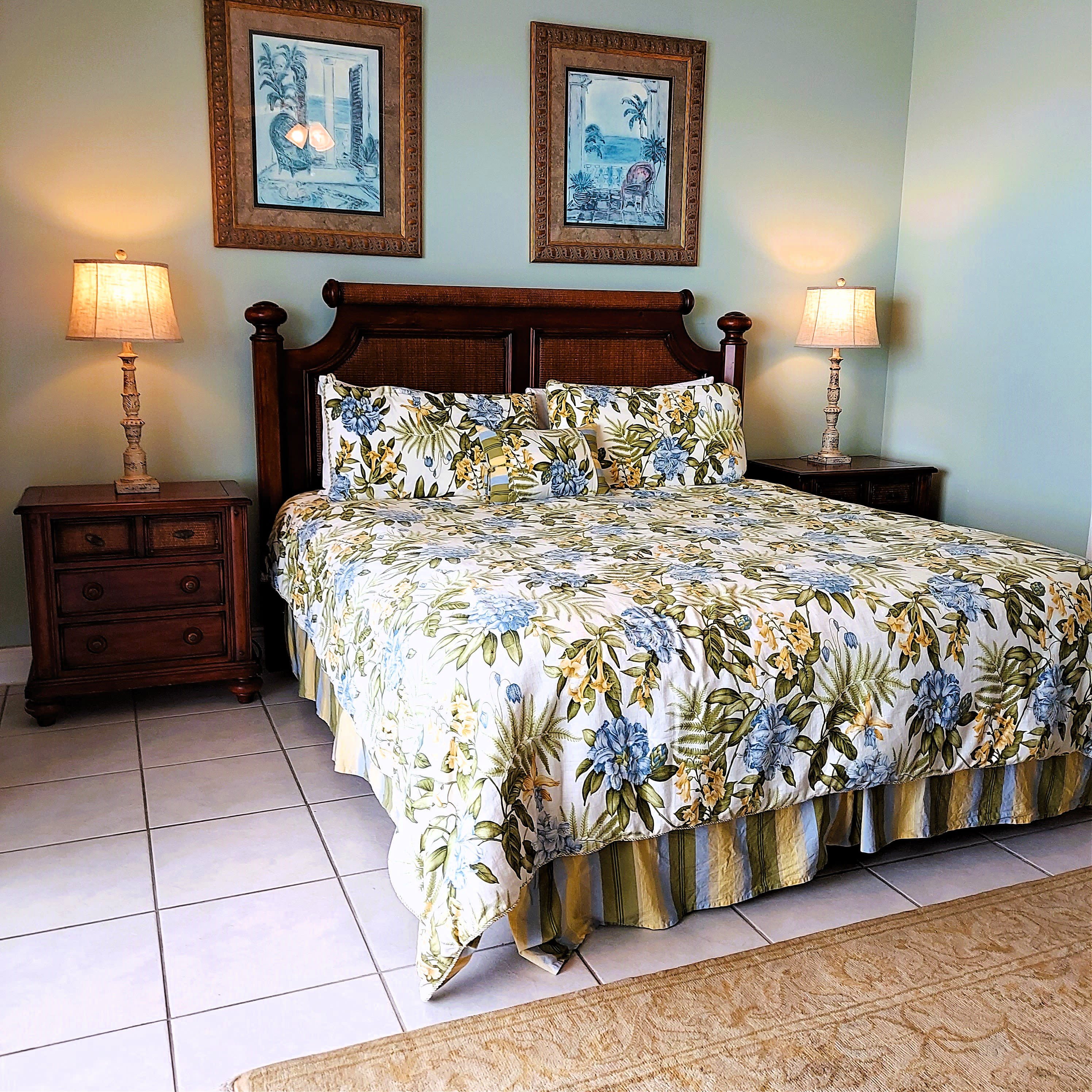 Master Bedroom To Master Bath