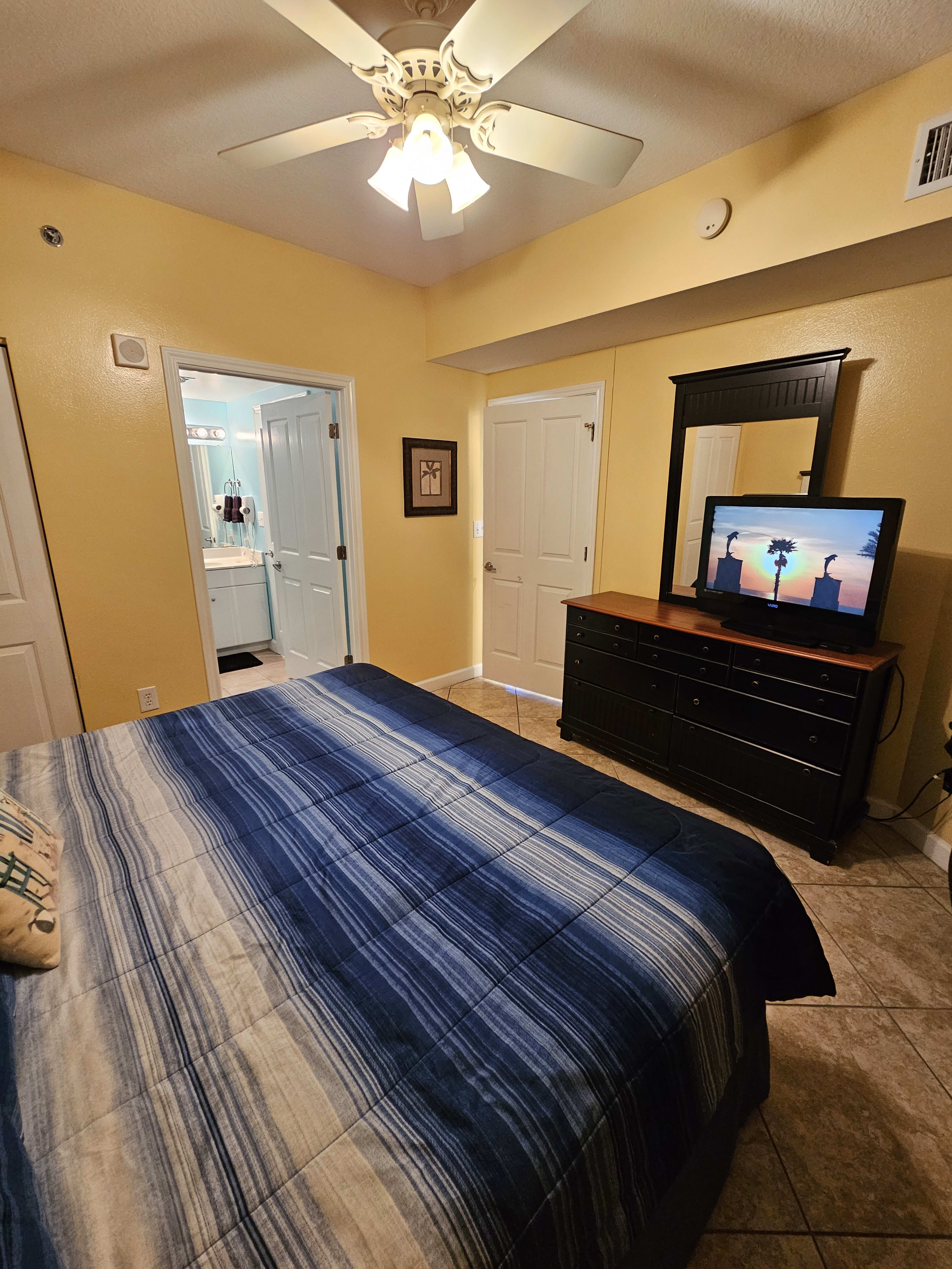 2nd bedroom bathroom