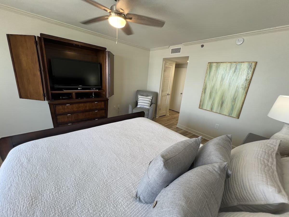 Primary Bedroom with King Bed