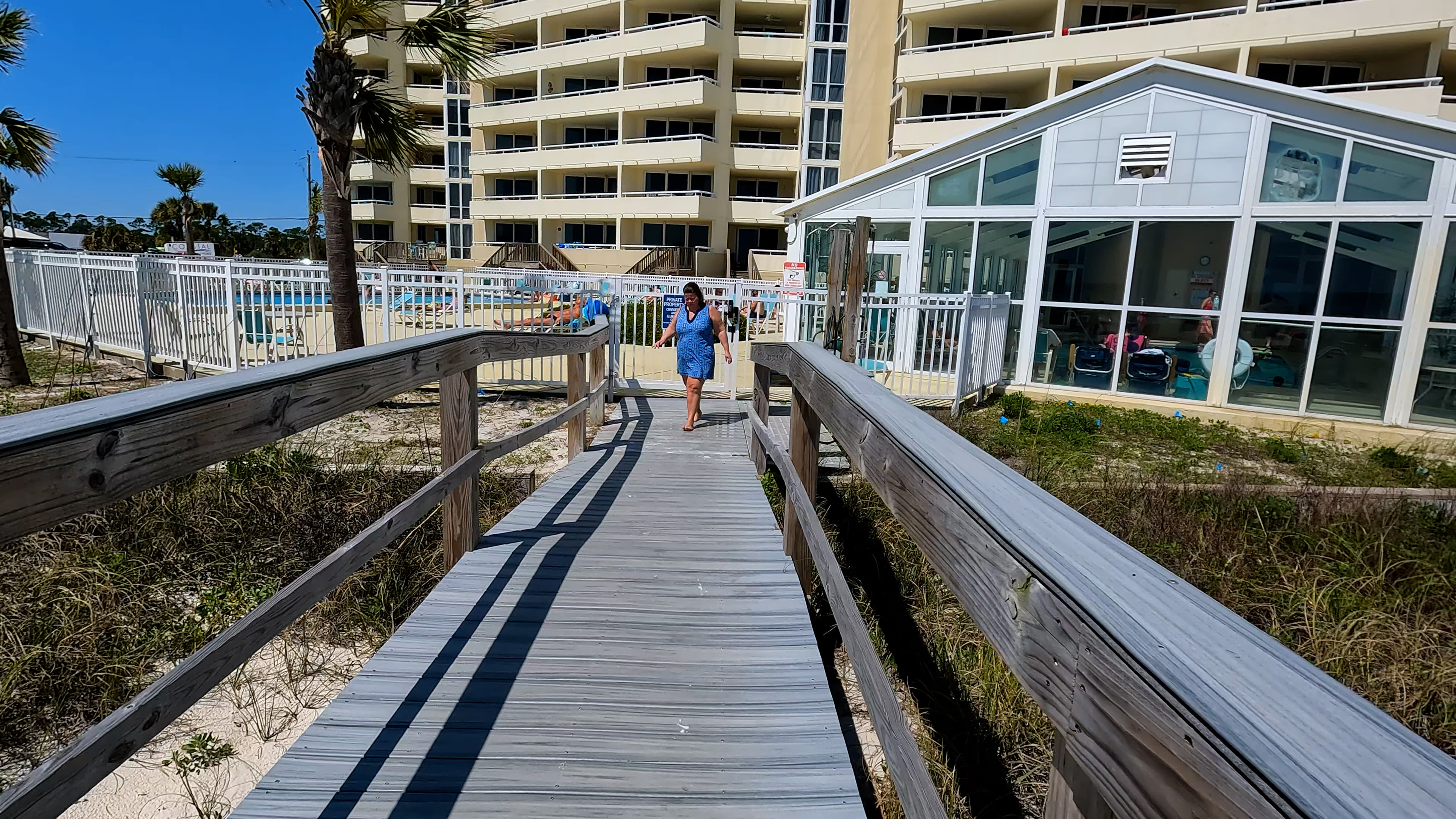 Perdido Sun Resort Beachfront Pool Access
