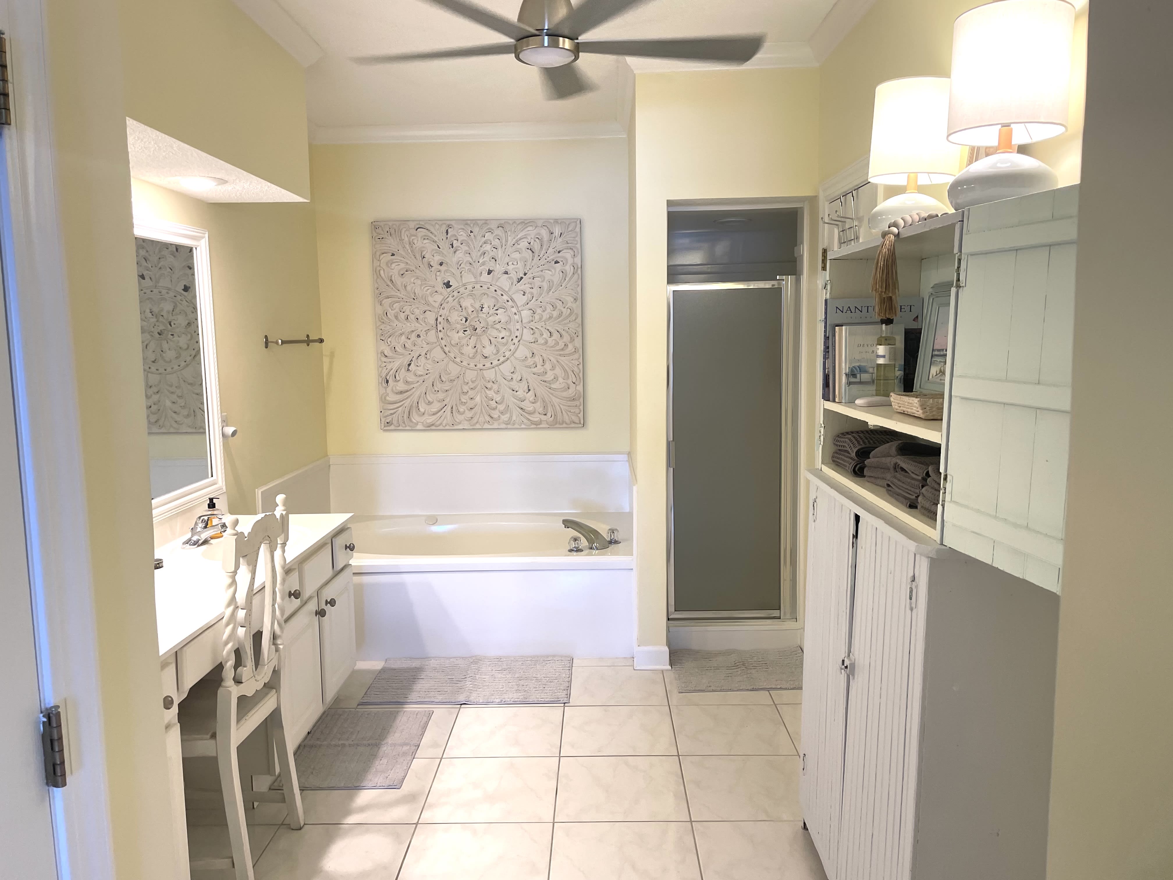 MASTER BATH WITH JACUZZI TUB &amp; WALK IN SHOWER