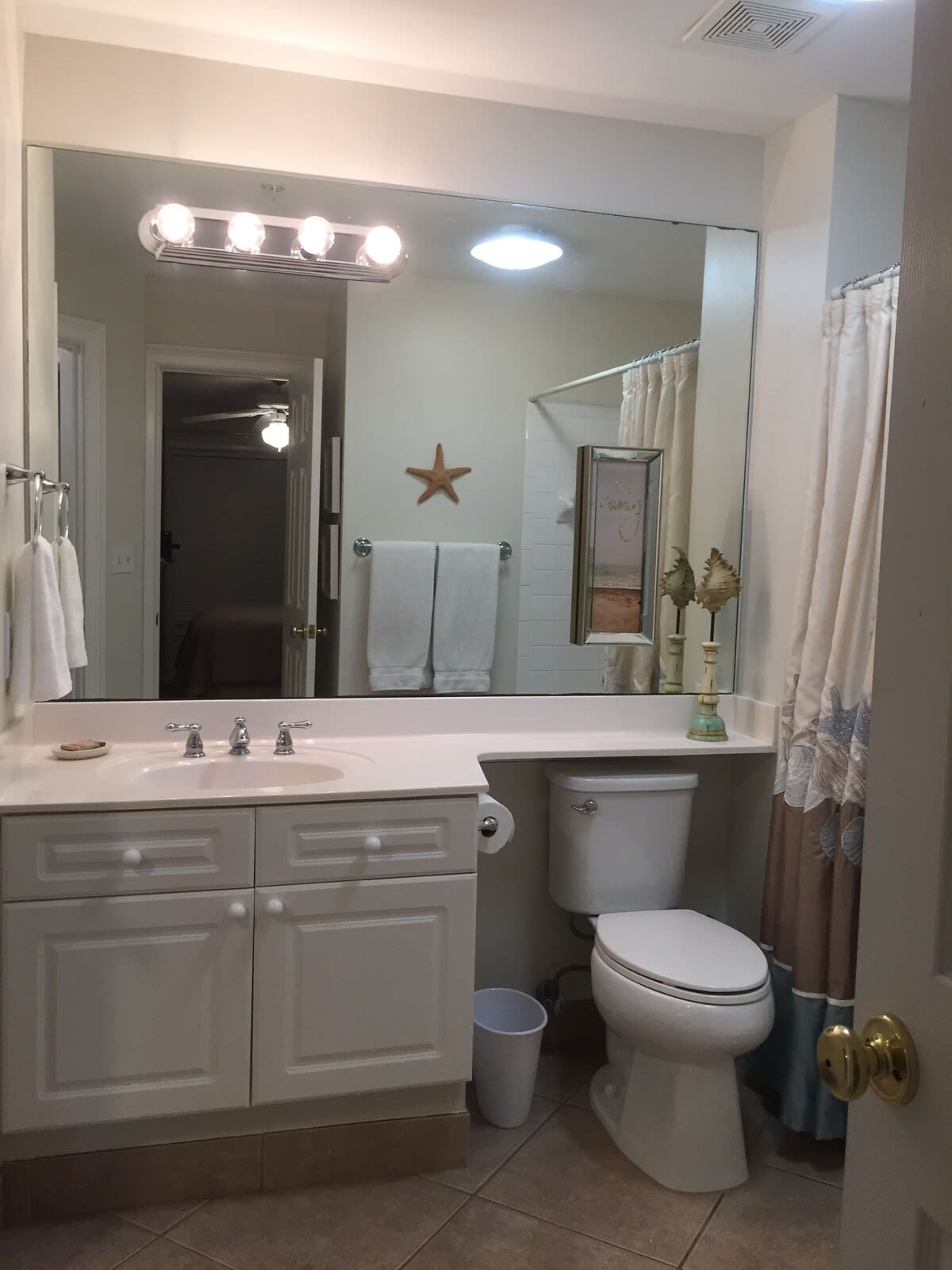 2nd Bathroom