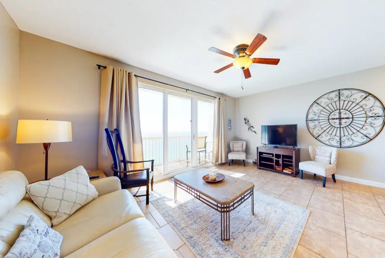 Sitting area with Comfy Couch and TV