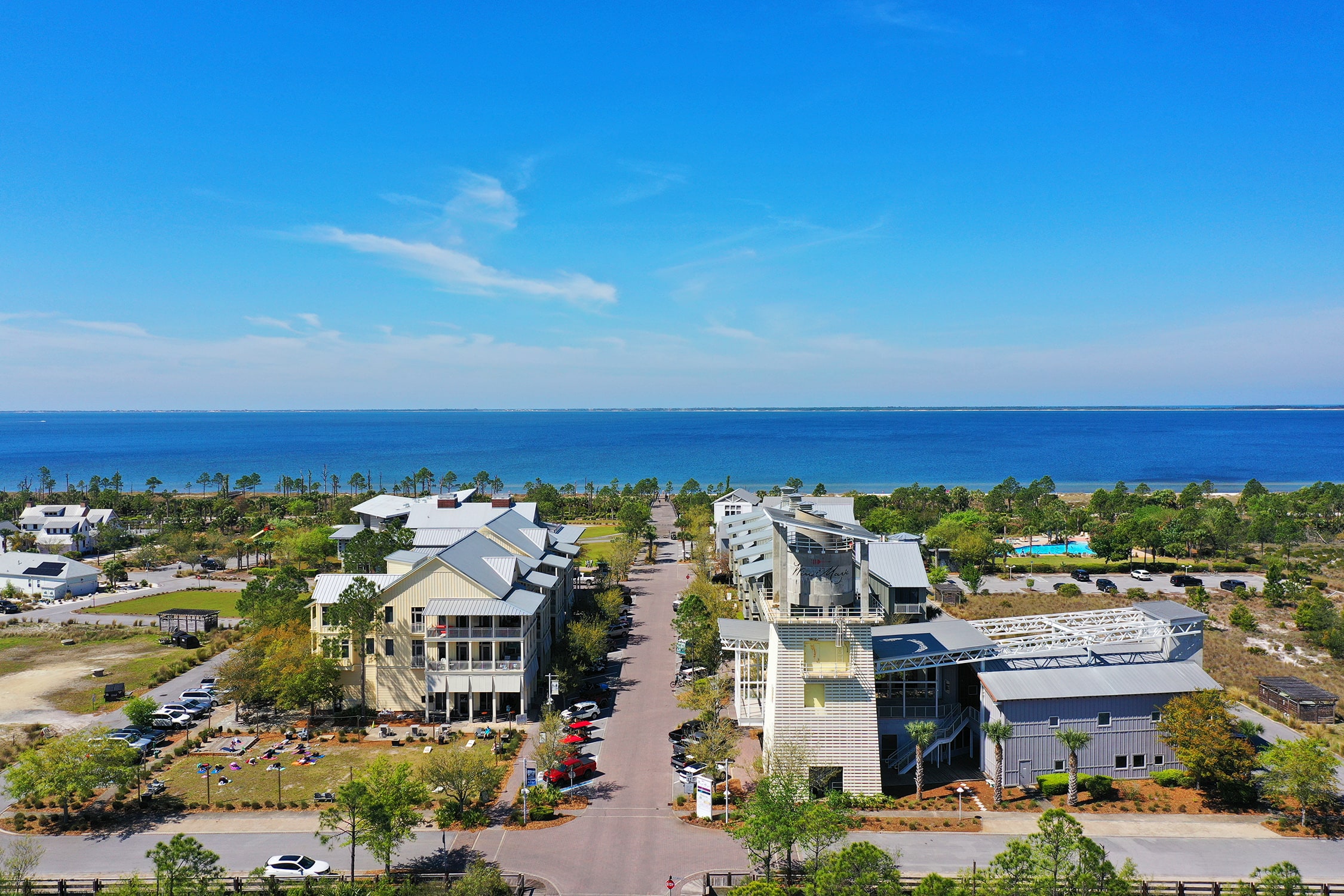 Windmark Village with dining and entertainment just a 3 minute walk