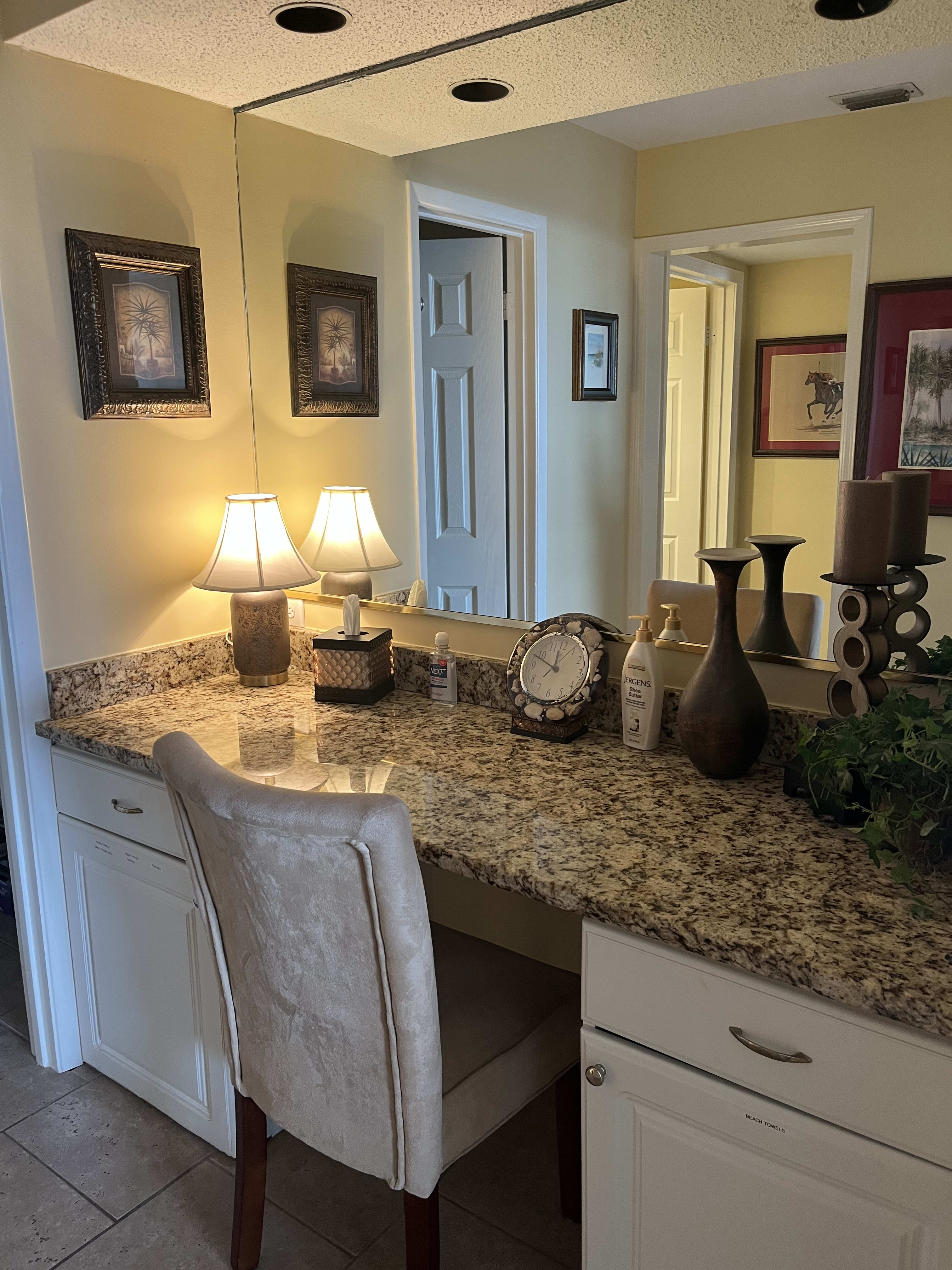 Dressing area off Main Bedroom