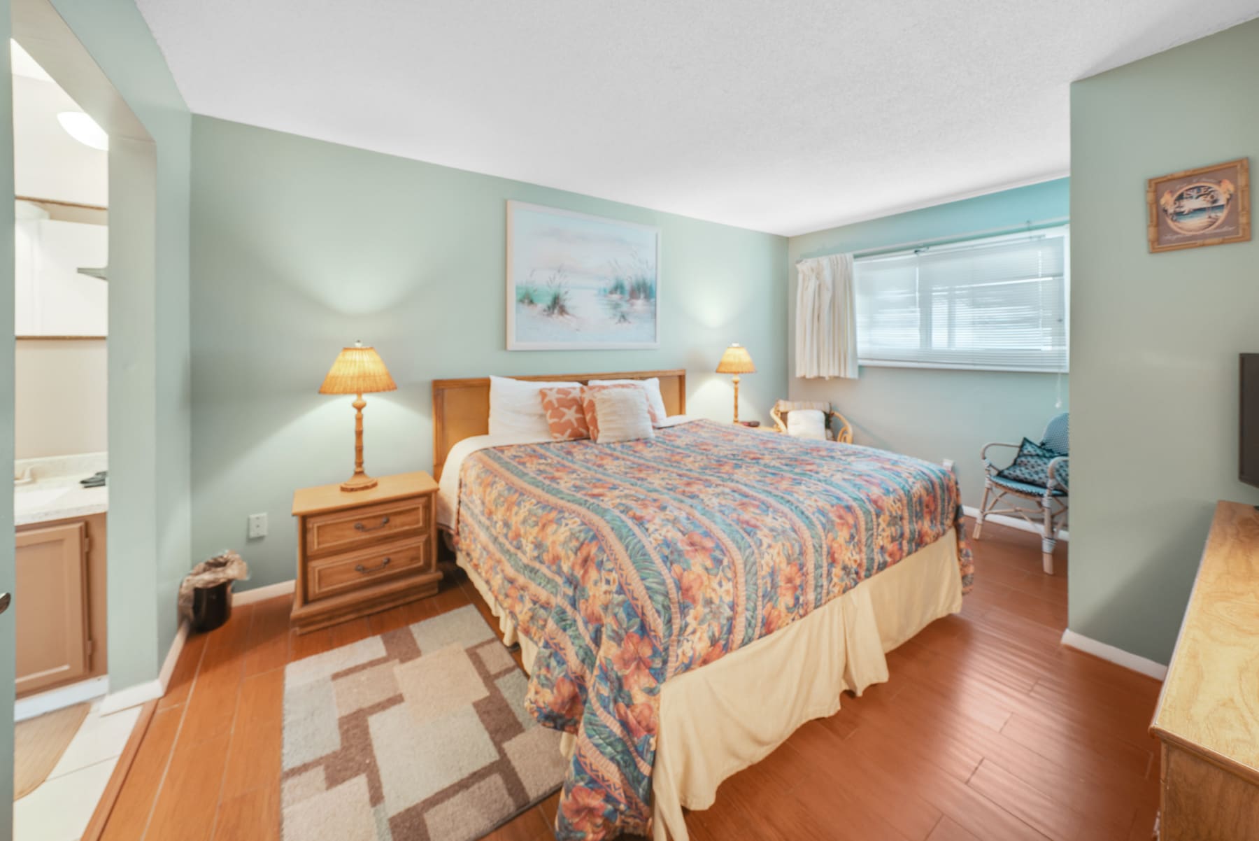 super comfortable king bed in master bedroom 