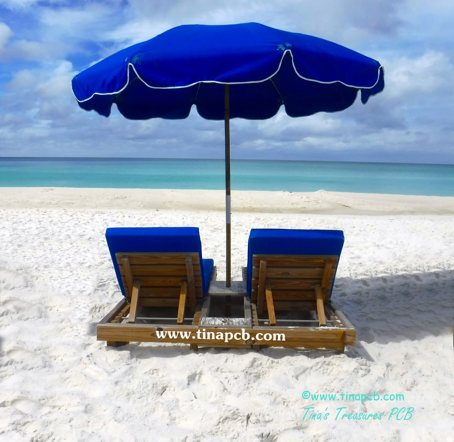 Beach service ($260 weekly value free to our renters) 2 padded chairs &amp; umbrella