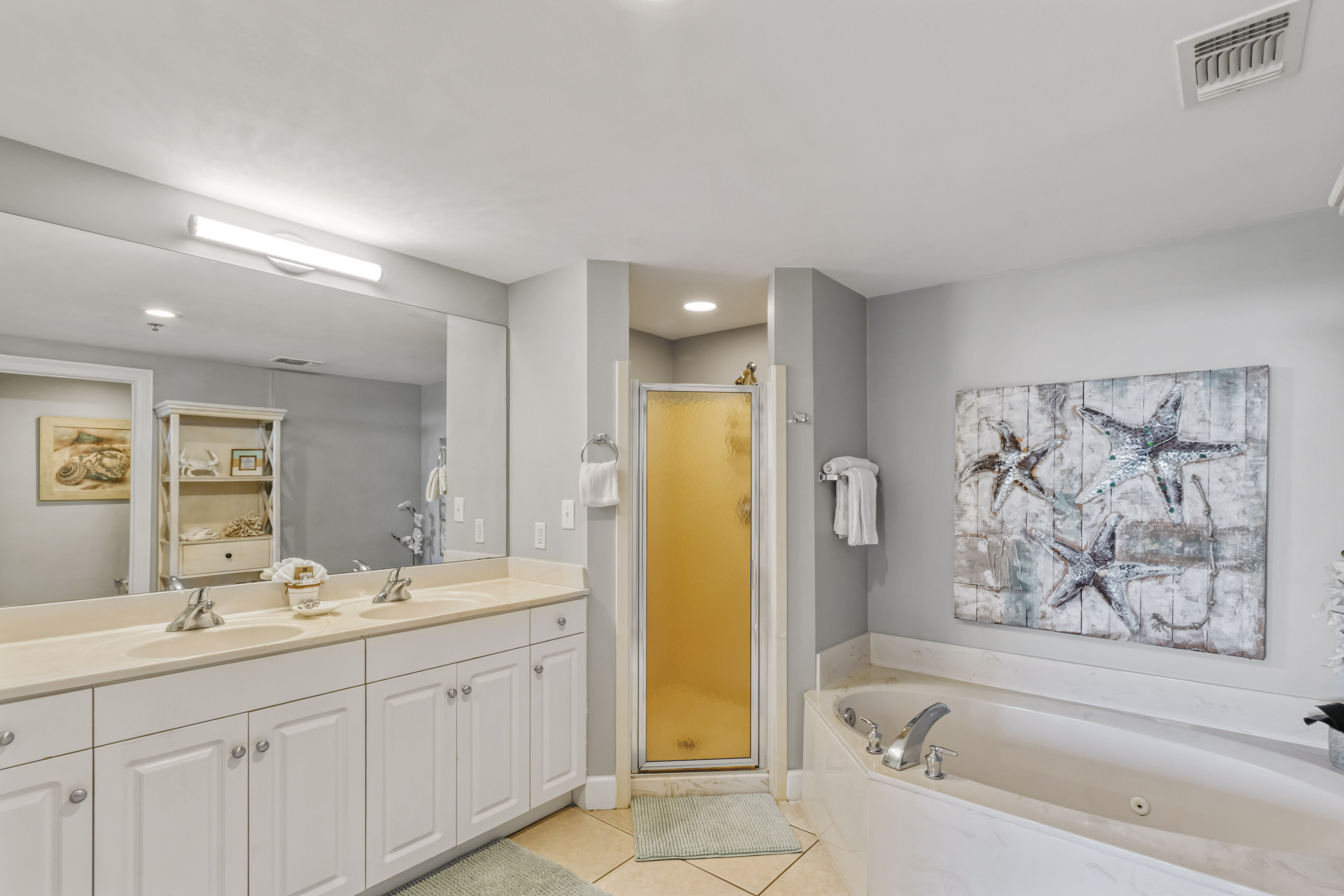 Primary Bedroom Ensuite