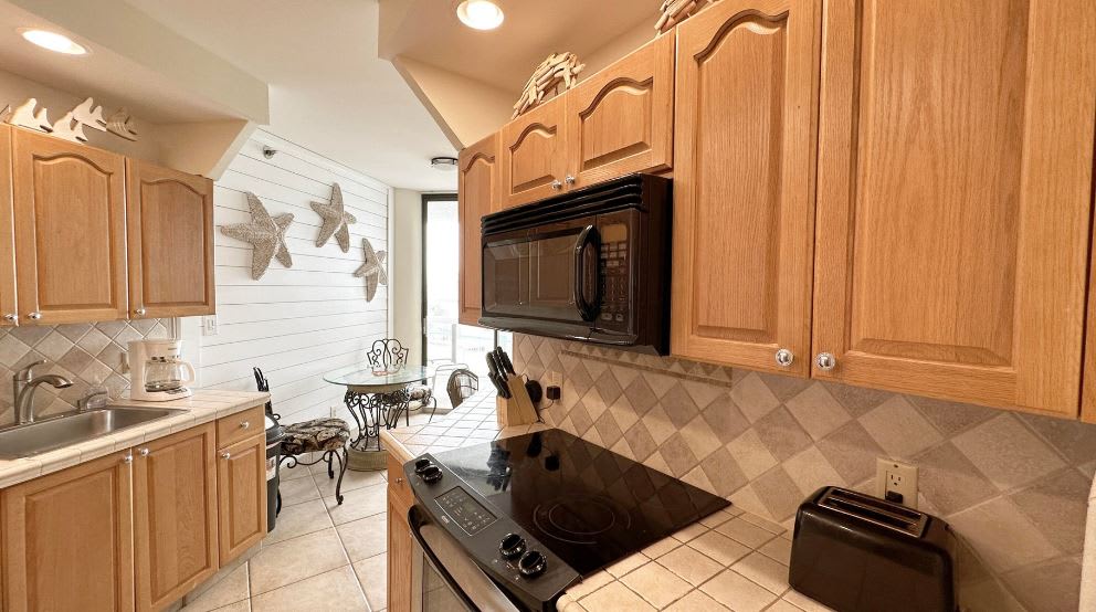 Fully equipped kitchen