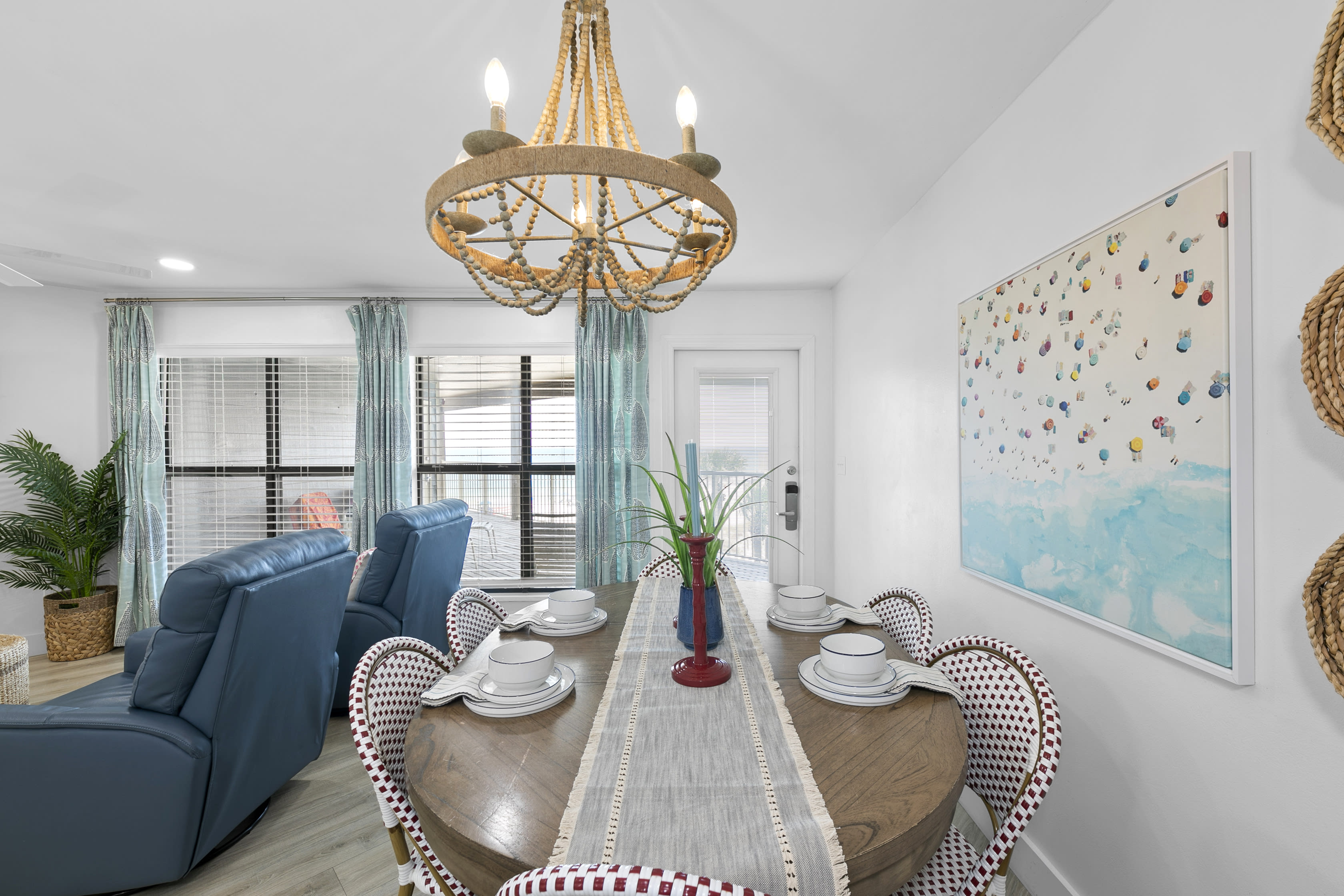 Dining room with a GULF VIEW