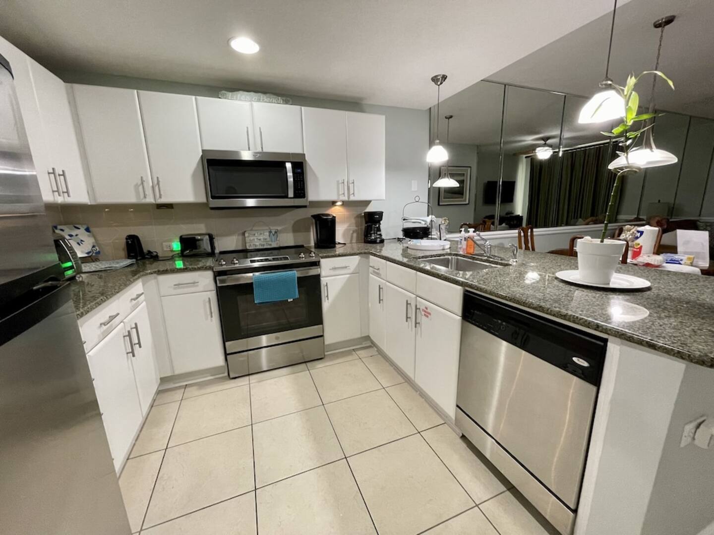 Fully-equipped kitchen