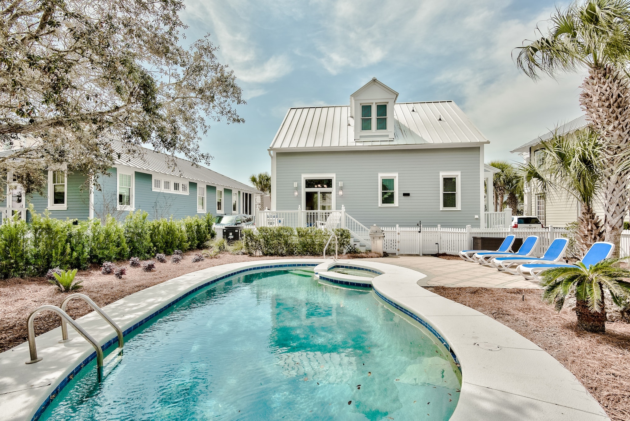 Awesome outdoor living spaces in this home!