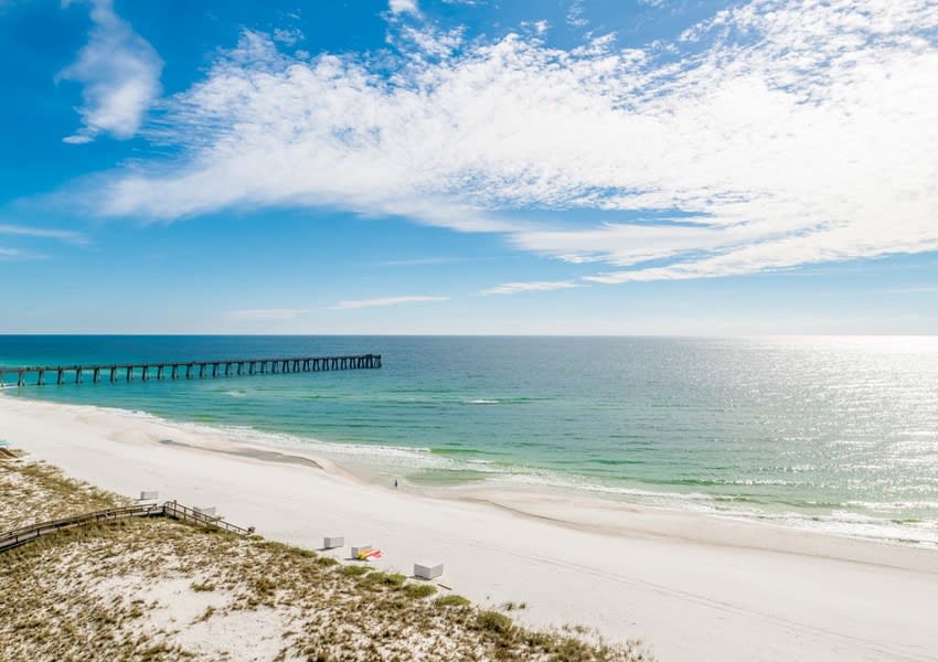 Beautiful views from the balcony.  Relax and Enjoy ! 