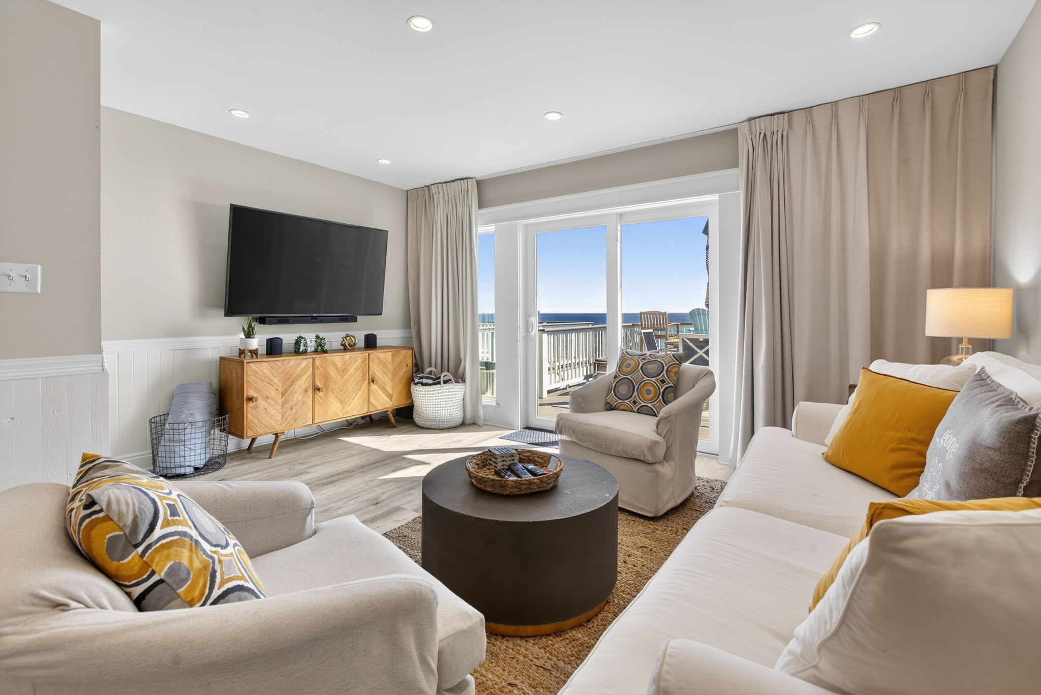 Gone Coastal – Unit #2_21