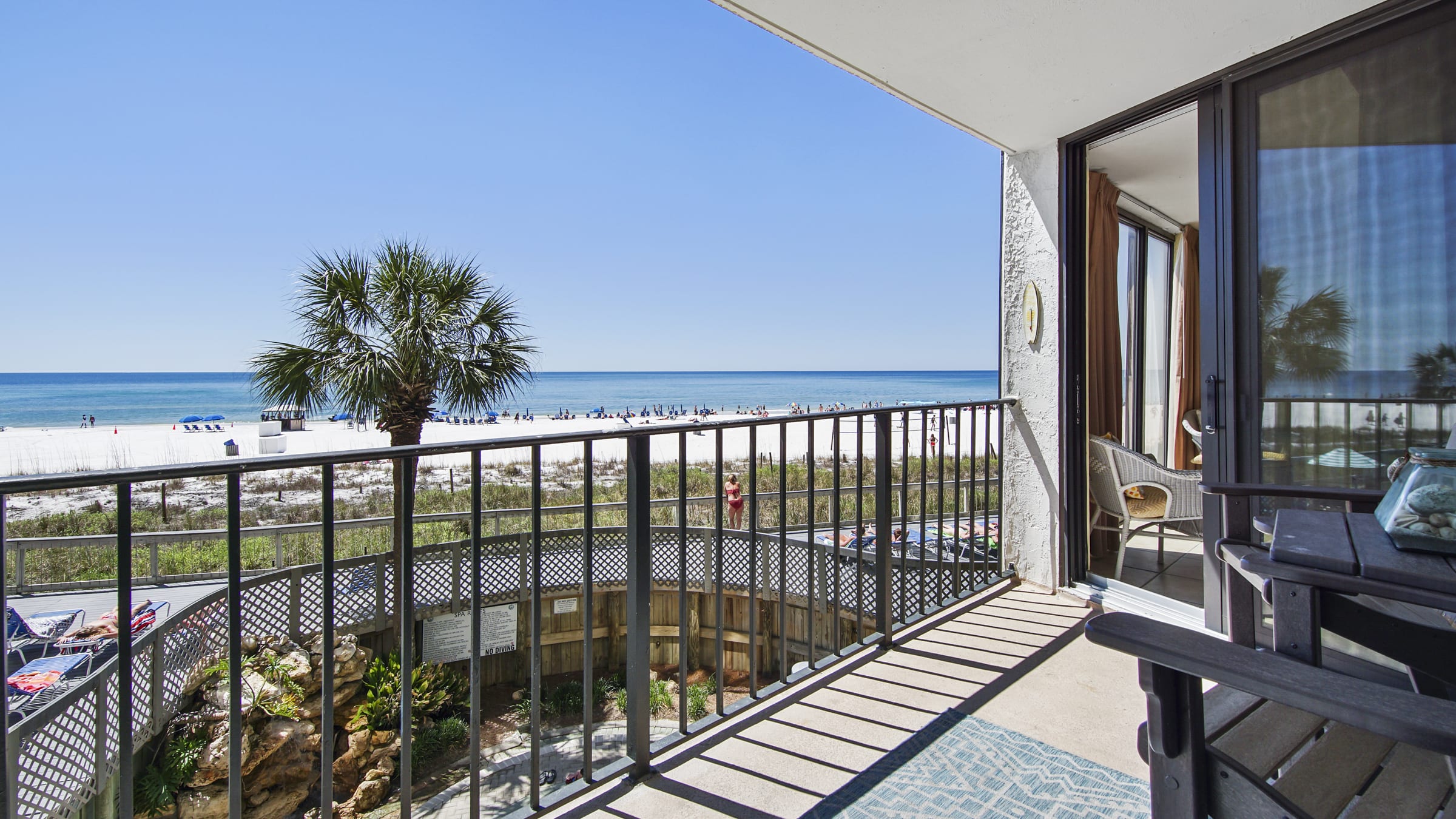 Entrance through the master bedroom to the balcony.