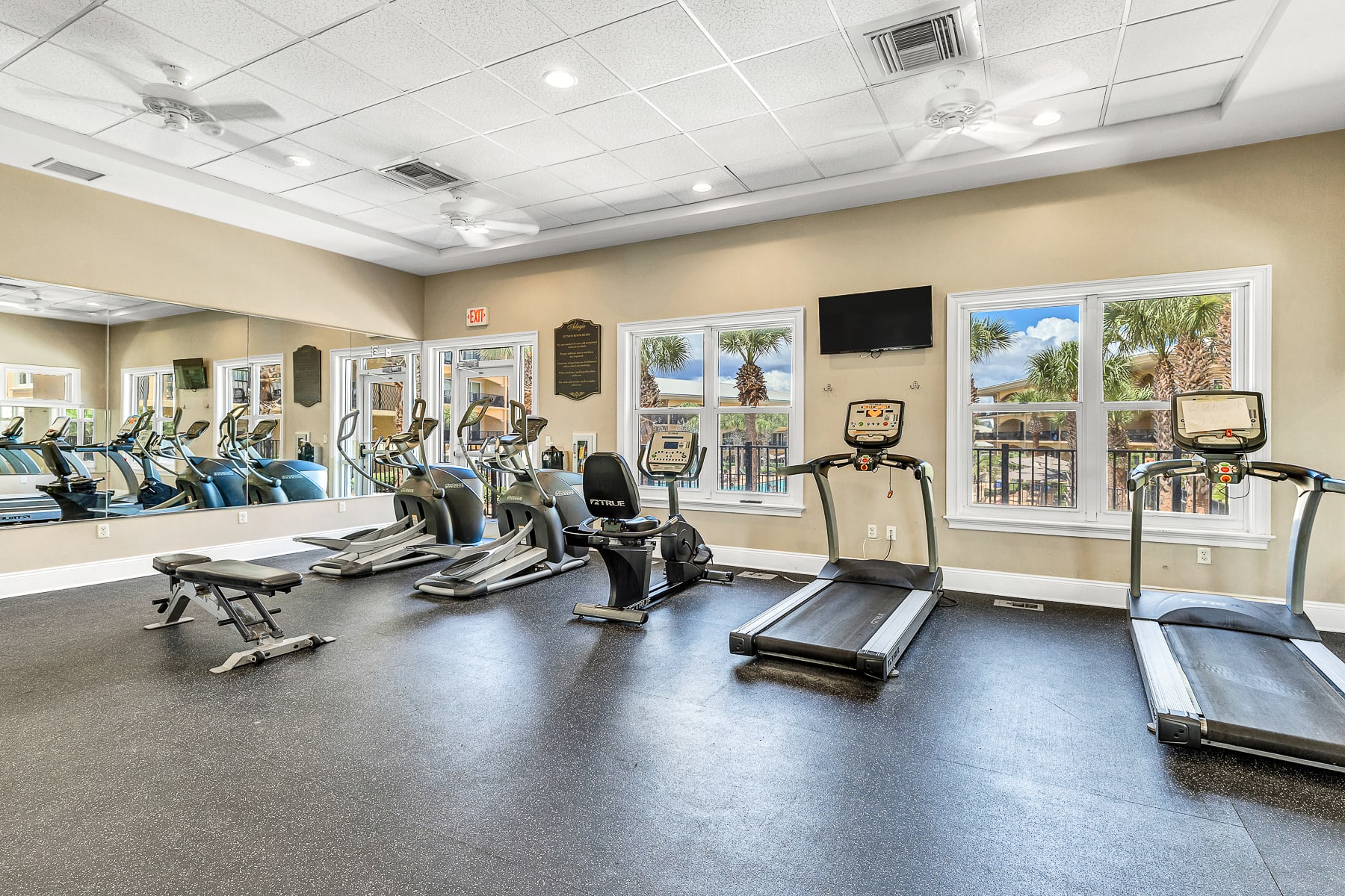 Full gym (located at the south end of the lagoon pool)