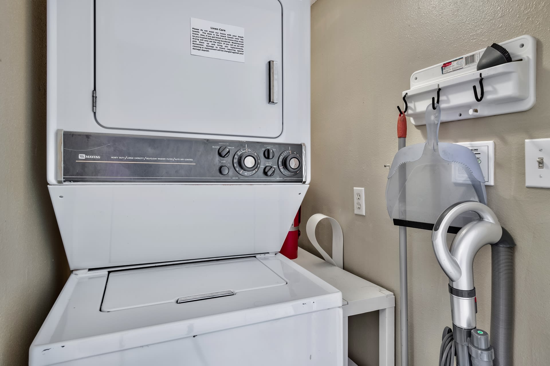 Washer/dryer in unit