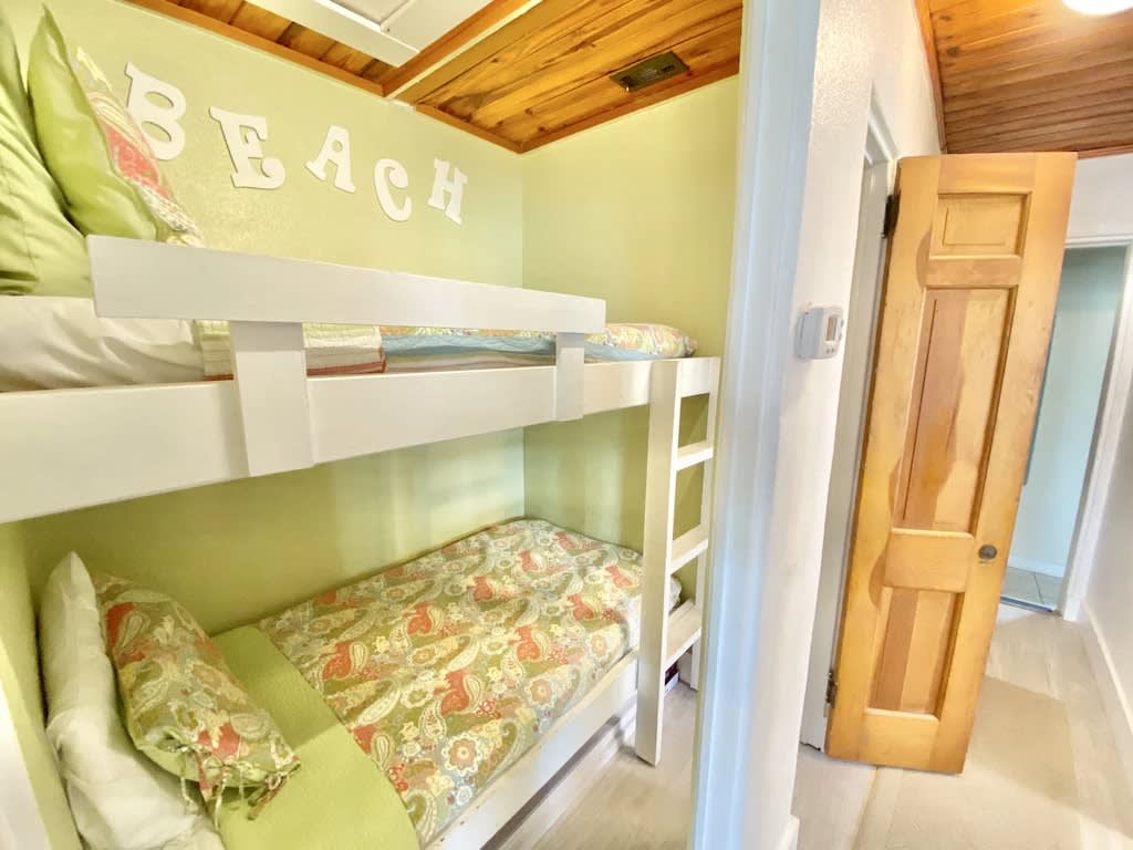 Bonus bunk area