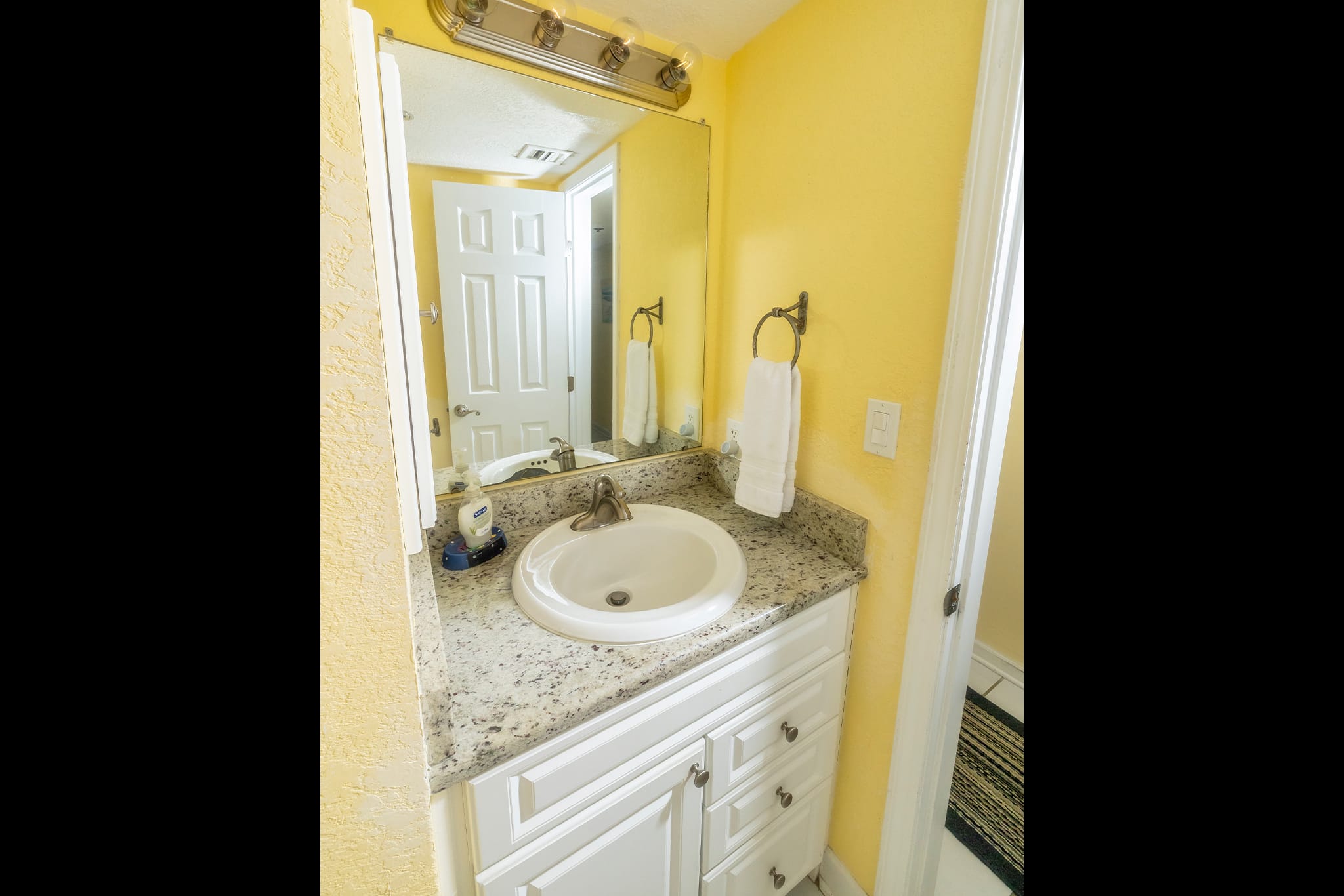 Penthouse in the Sky Perdido Sun Resort Unit 1002 Guest Bath