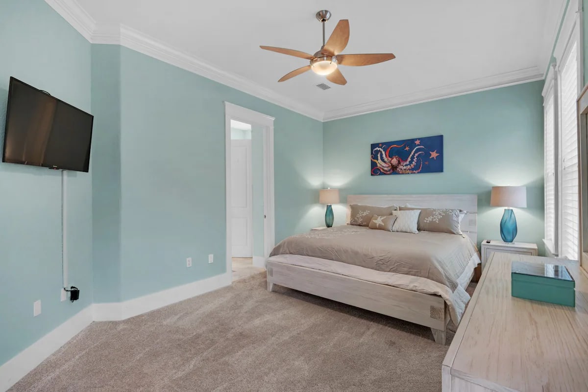 Shenanigans-10...1st floor en-suite master is perfect for older family members who may prefer not to use the stairs or elevator.