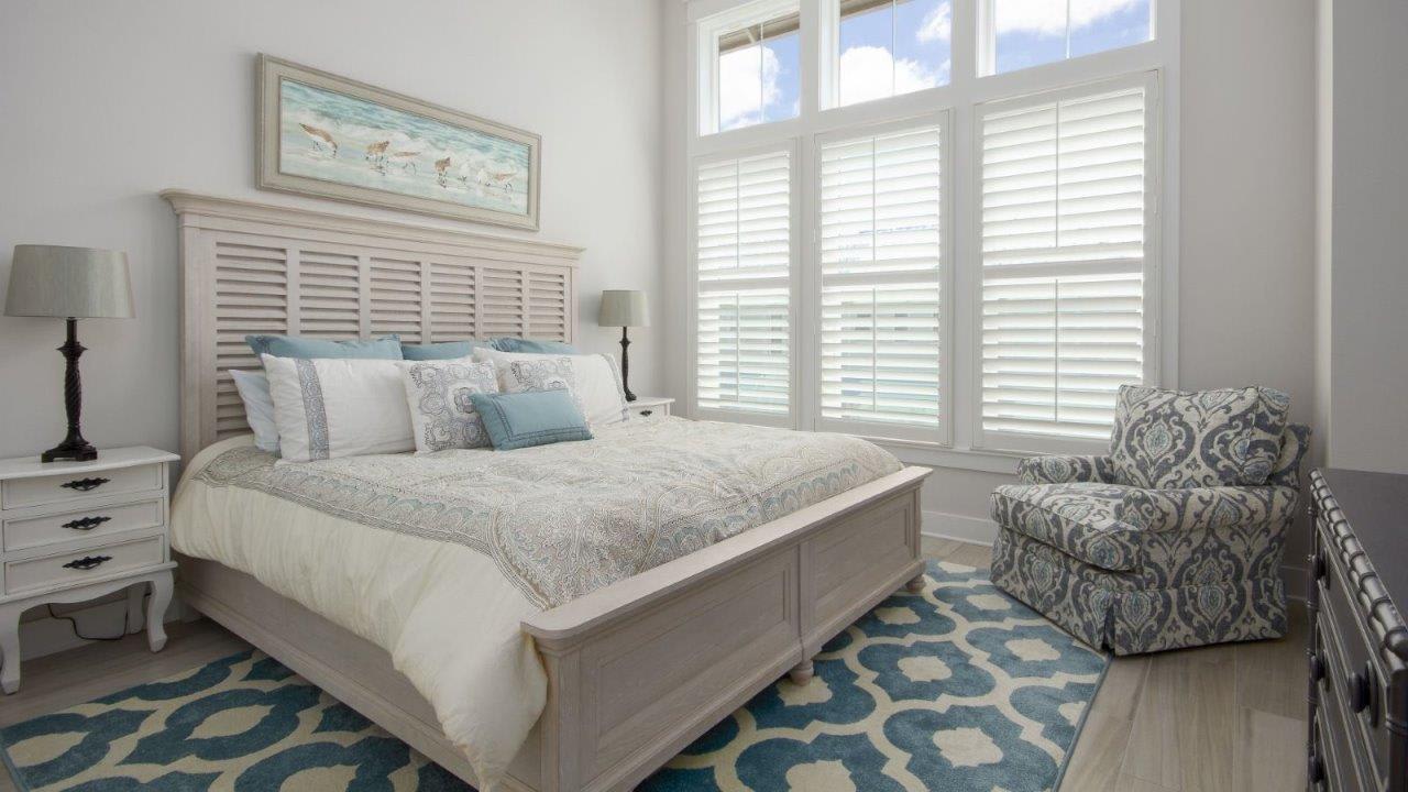 Master Bedroom - King Bed