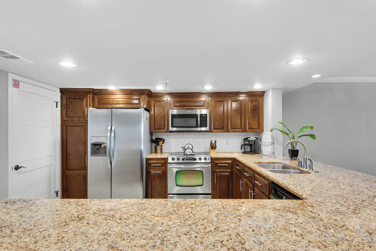 All stainless steel appliances for any chef