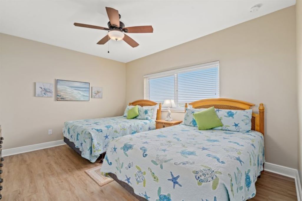 Guest bedroom, 2 Queen beds