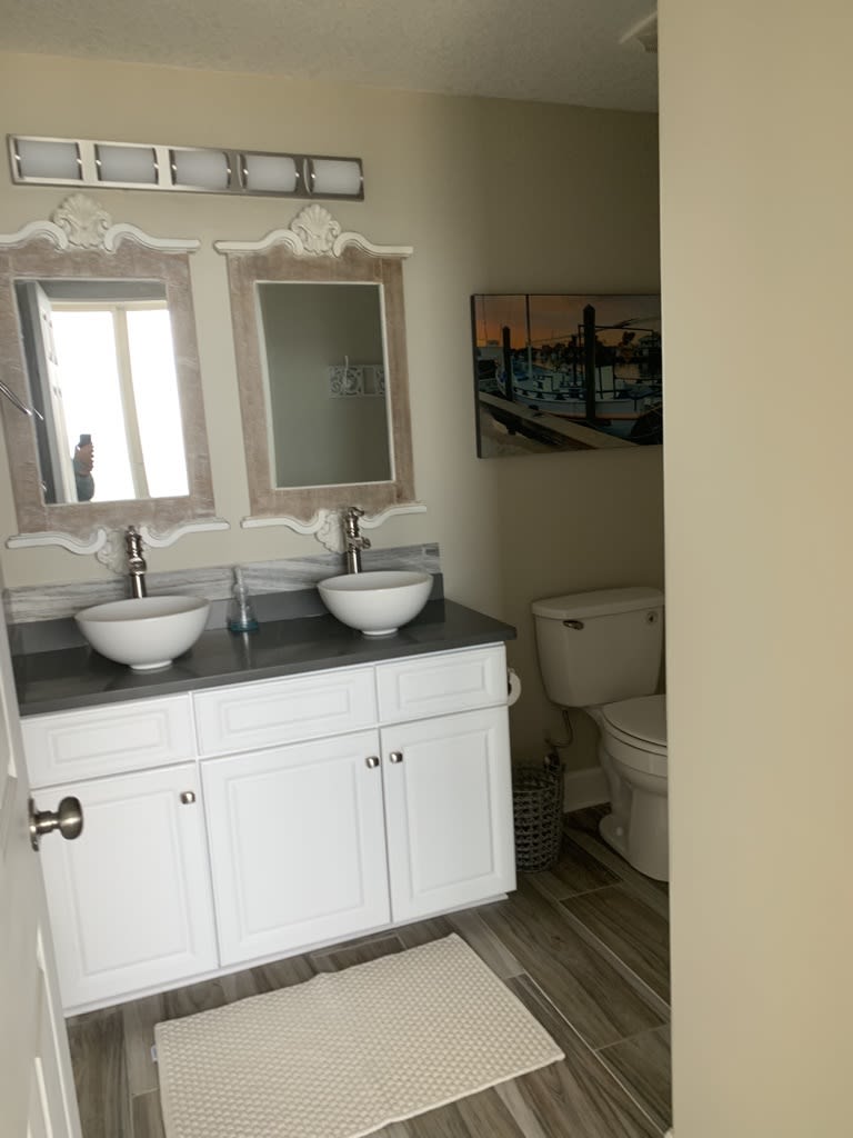 Plenty of space for two to get ready.