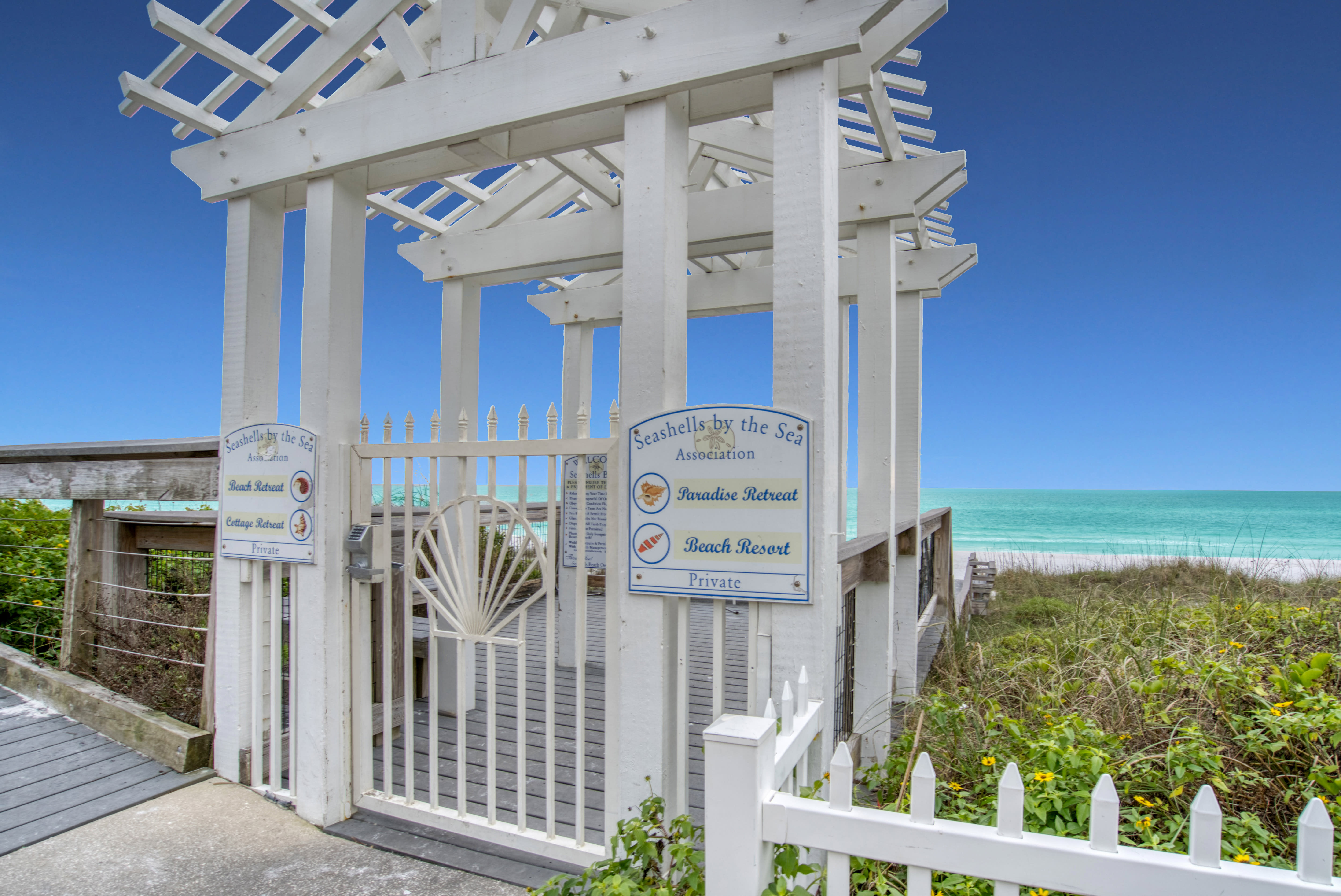 Gulf Front- Private Gated Beach Access!