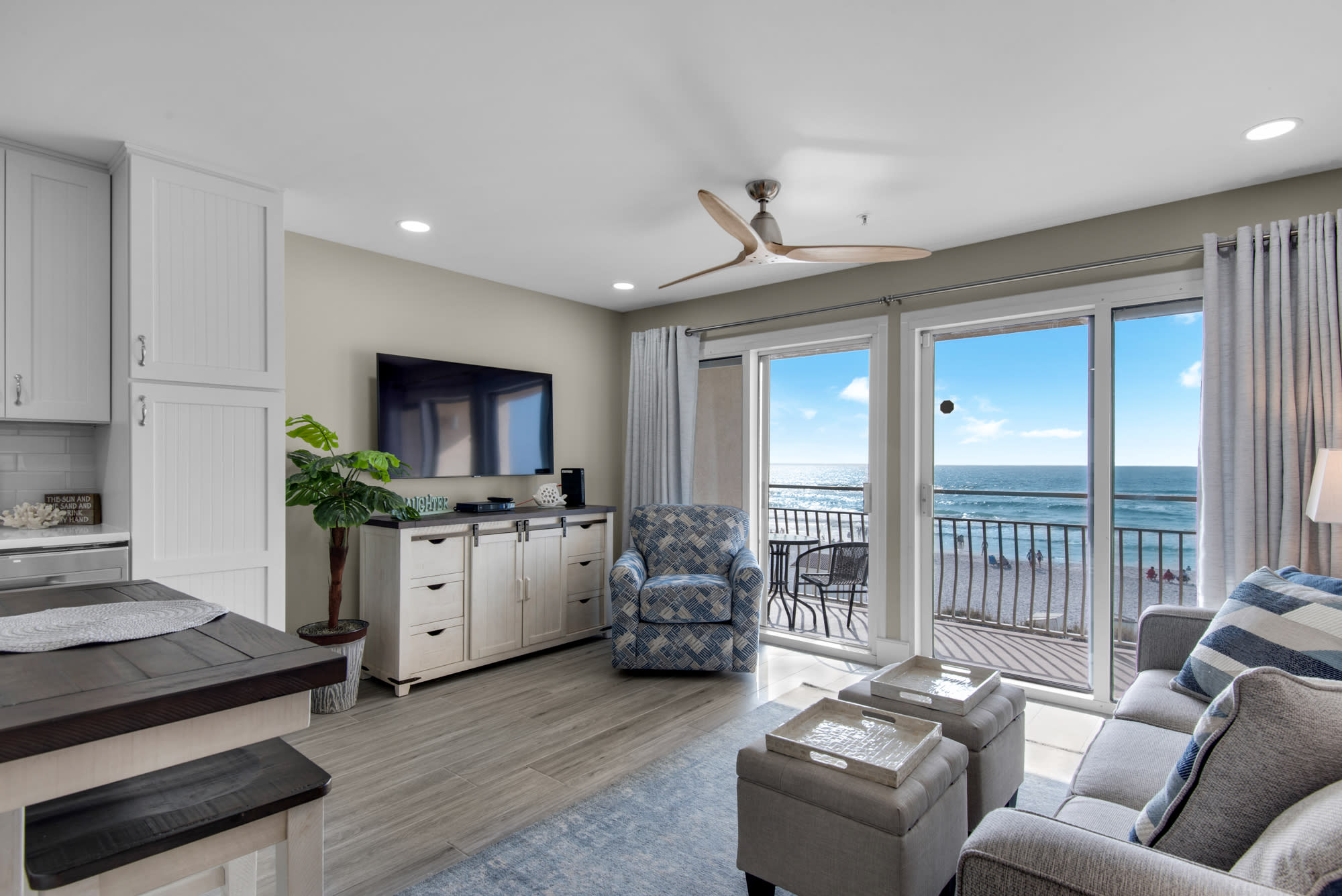 New flooring, lighting, tv!