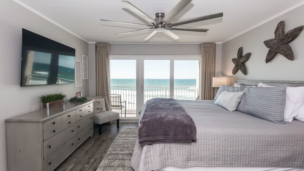 Wake up to the sights and sounds of the beach directly from your king bed.
