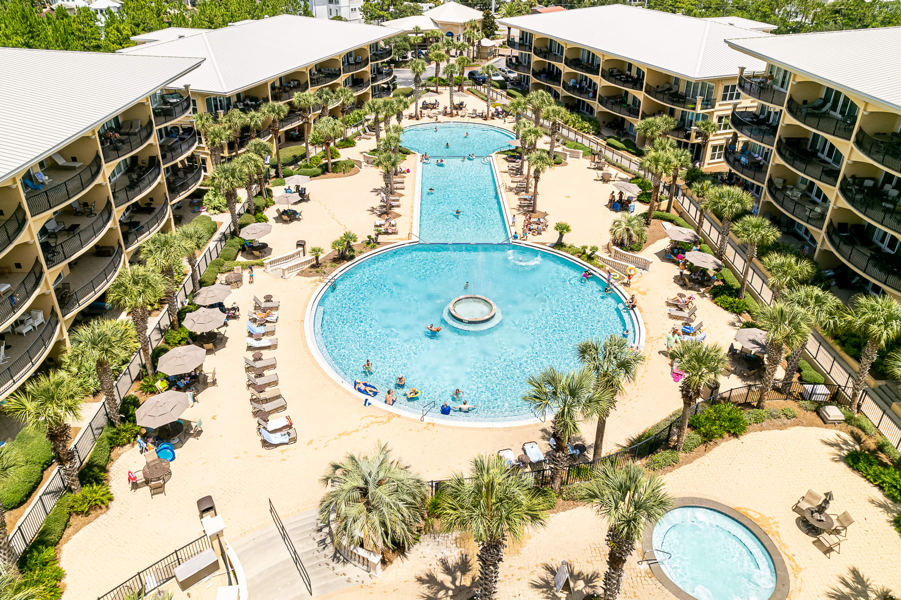 three-tier lagoon pool!