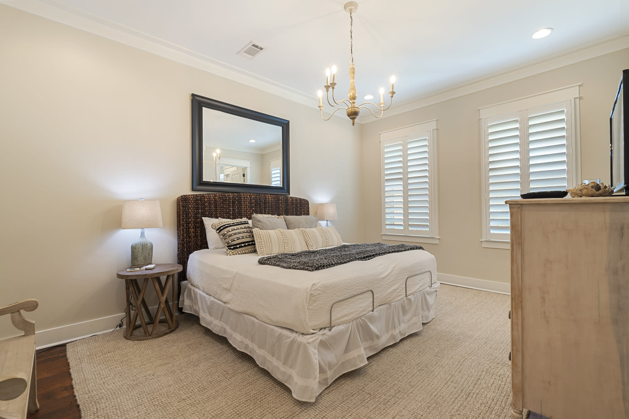 King Master Bedroom #1