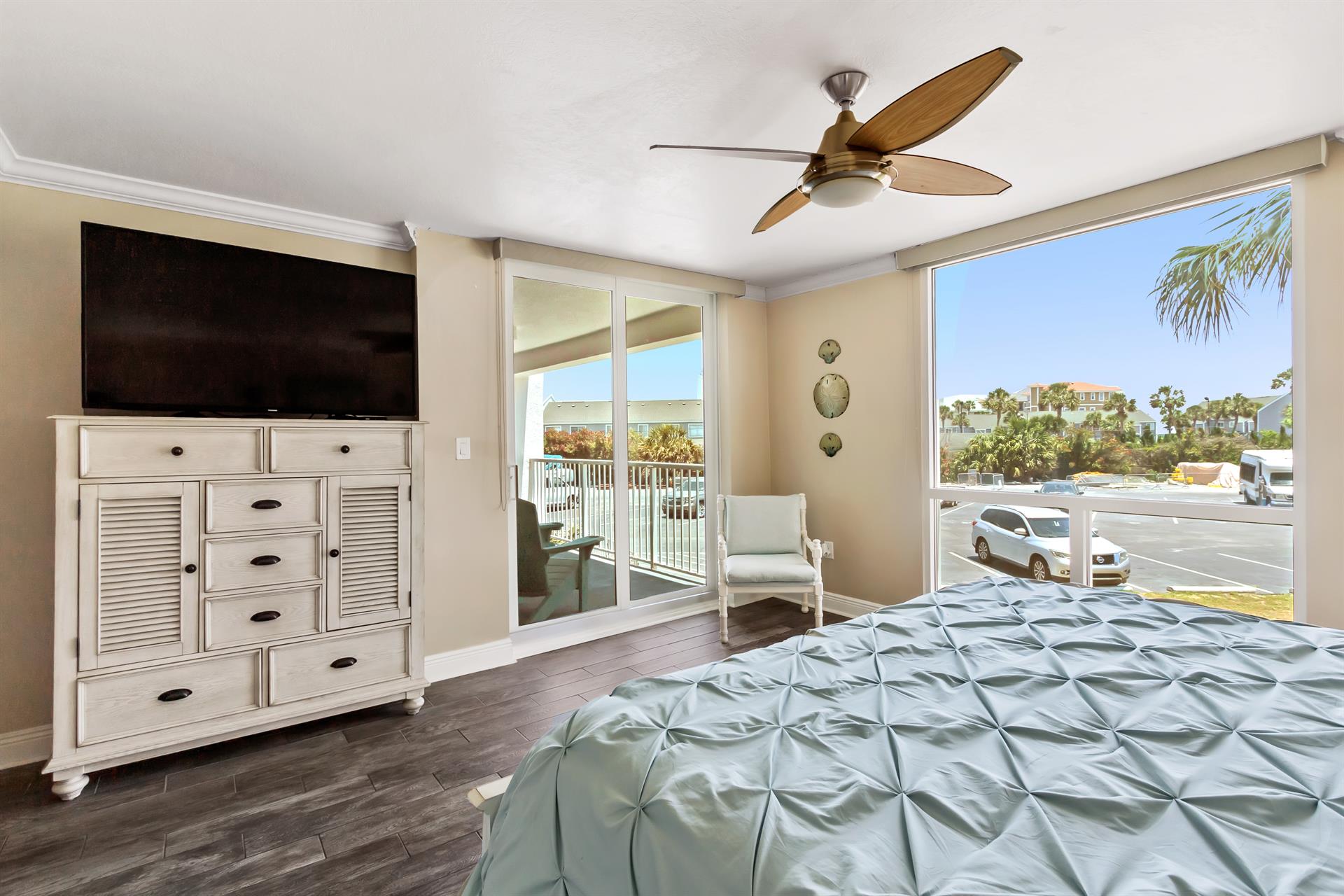 Master Bedroom to Balcony