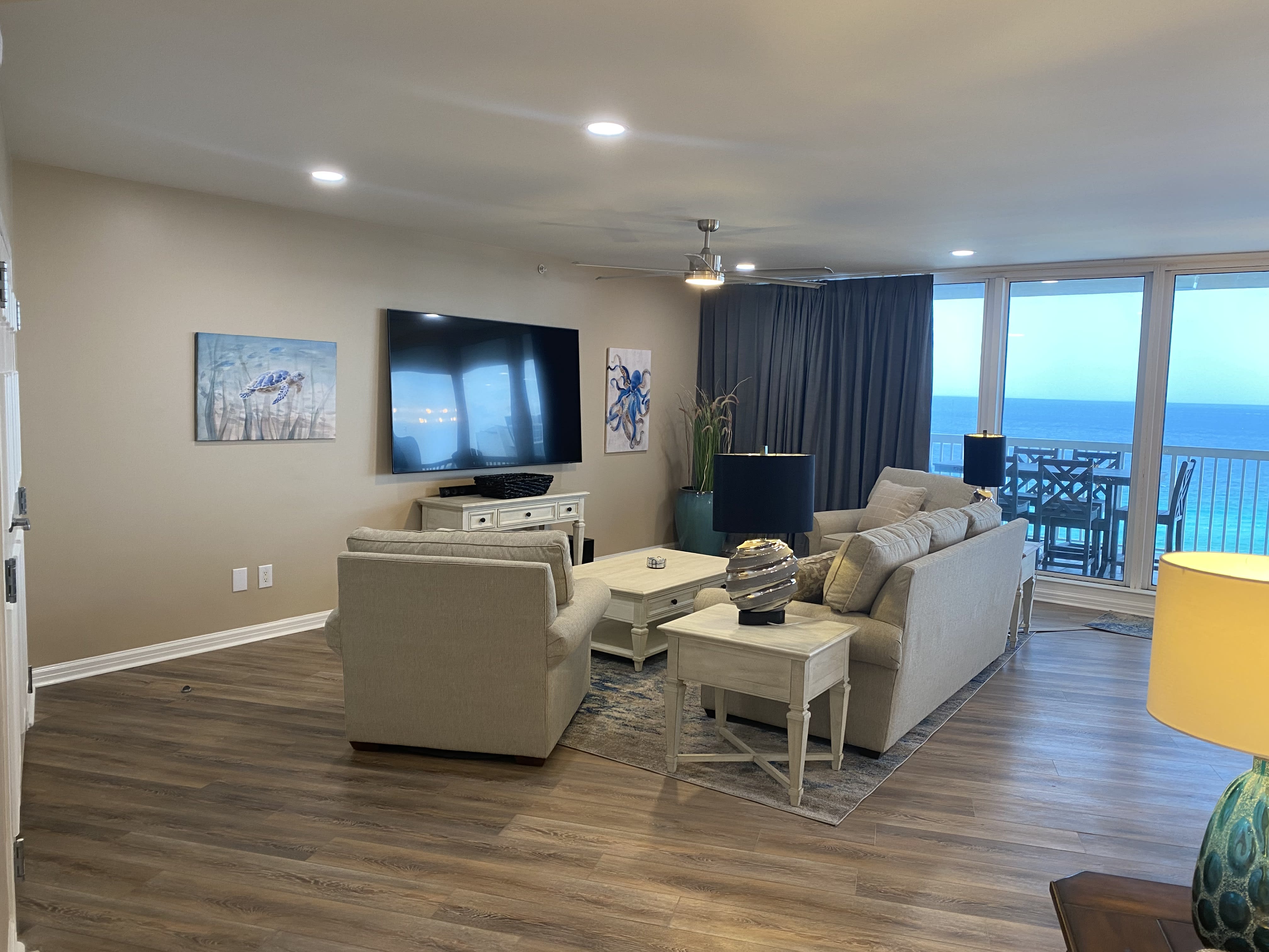 85" TV in Living Area and Beautiful Views of the Gulf of Mexico.