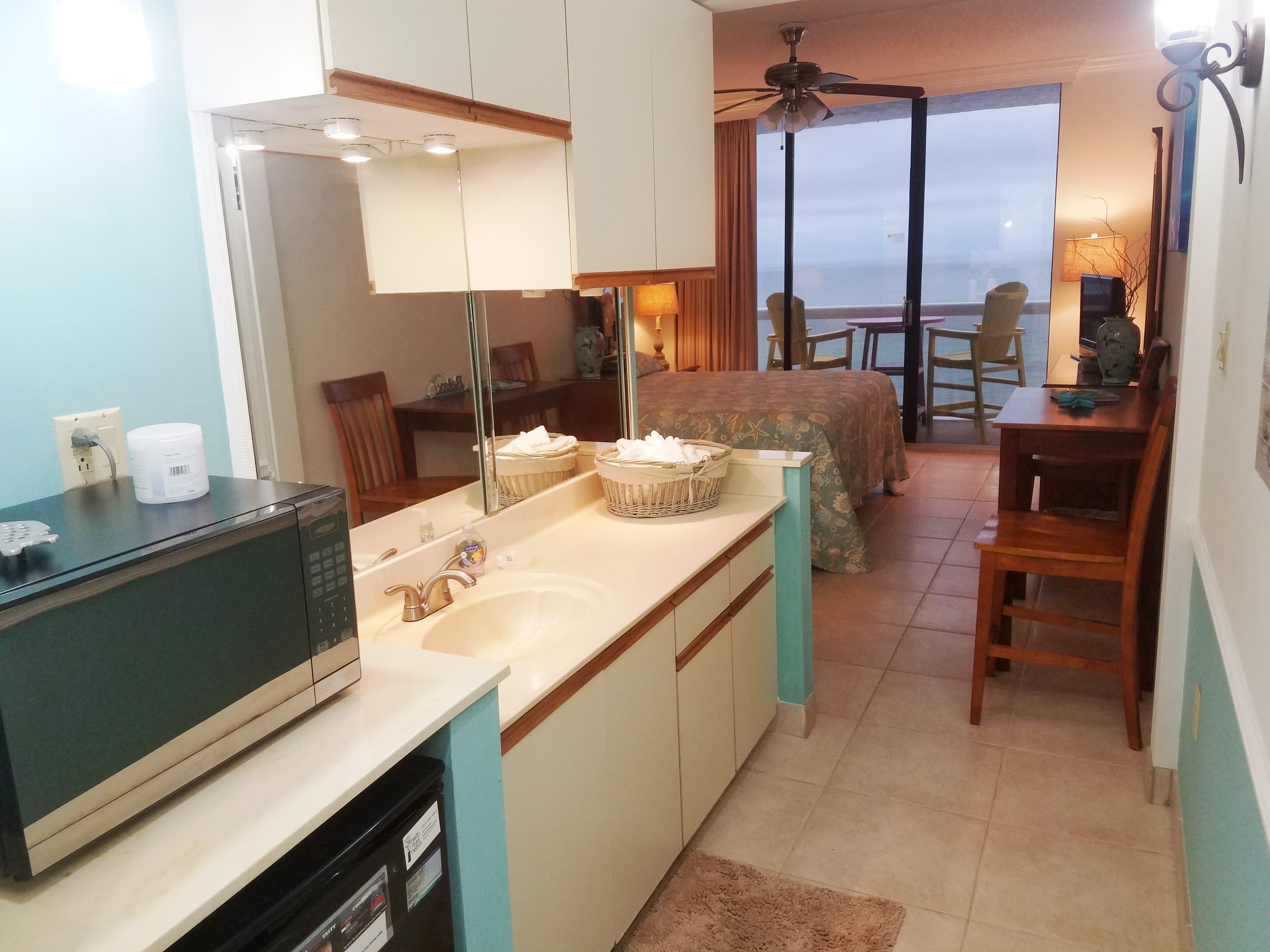 Surfside 601a Peaceful Bliss Sleeps 2_24