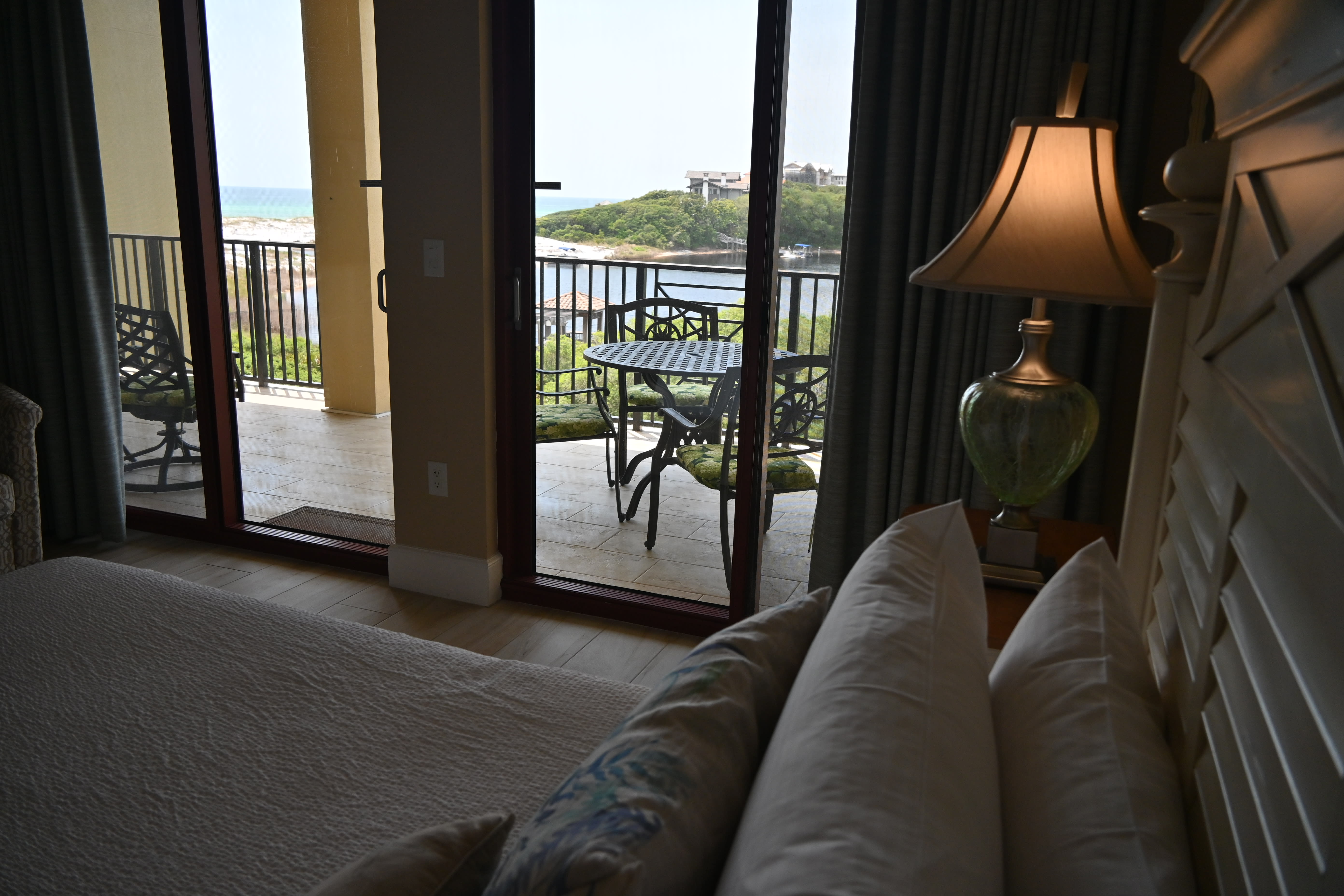 Balcony Access From Master With Beautiful View Of Gulf And Big Redfish Lake.