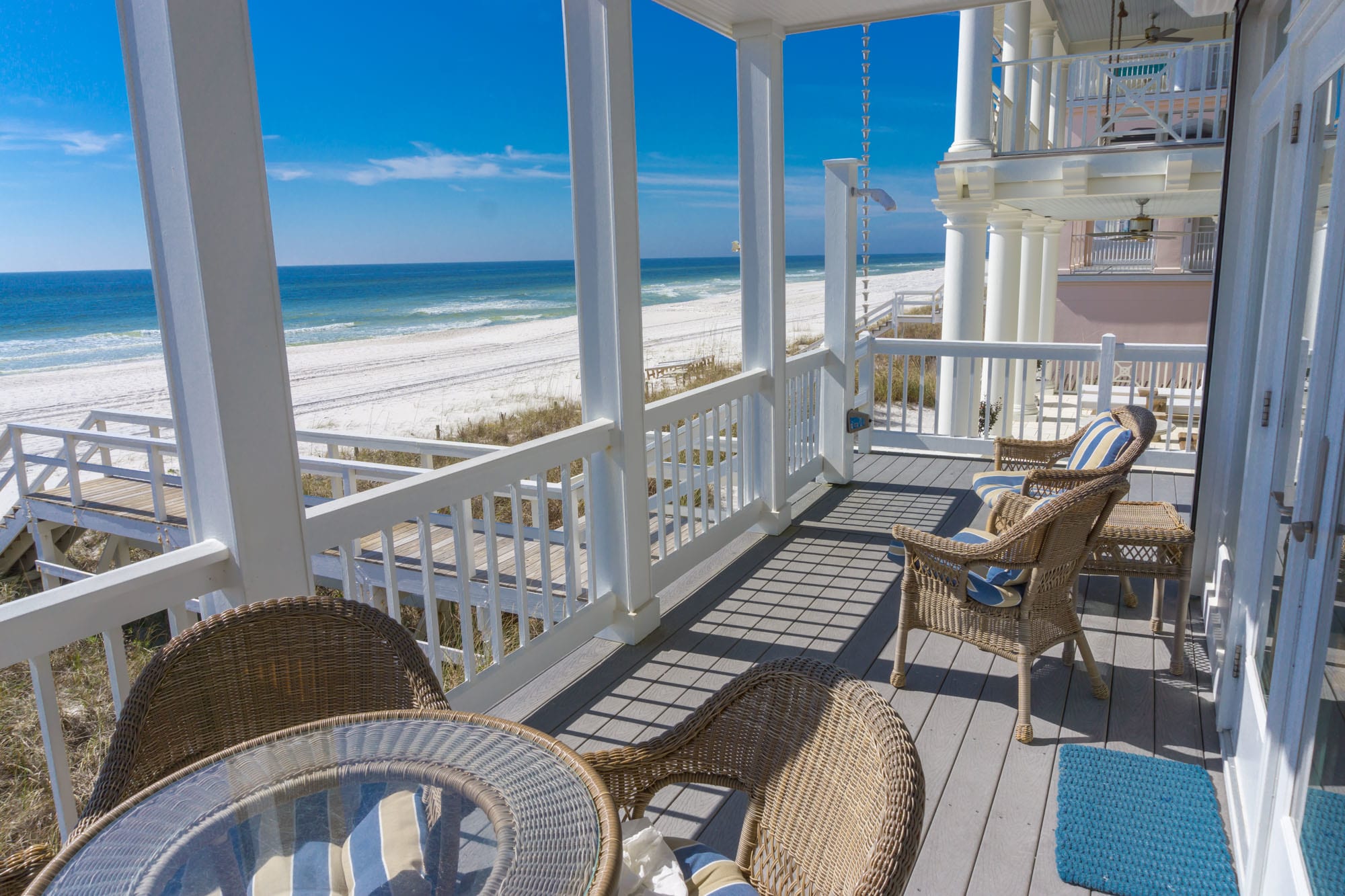 Have A Drink Or Meals On Your Covered Porch