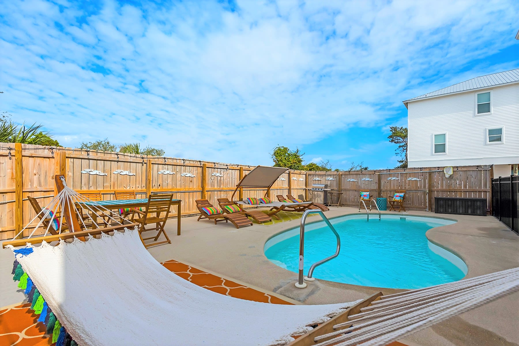 Outside Sitting Area with Pool