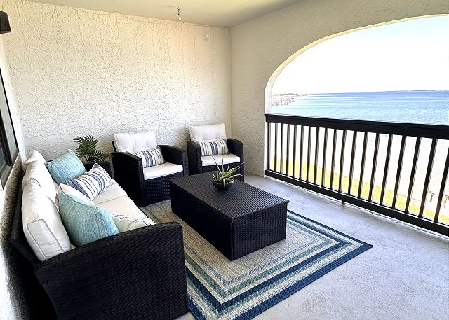 Architecture, Balcony, Building, Home Decor, Coffee Table