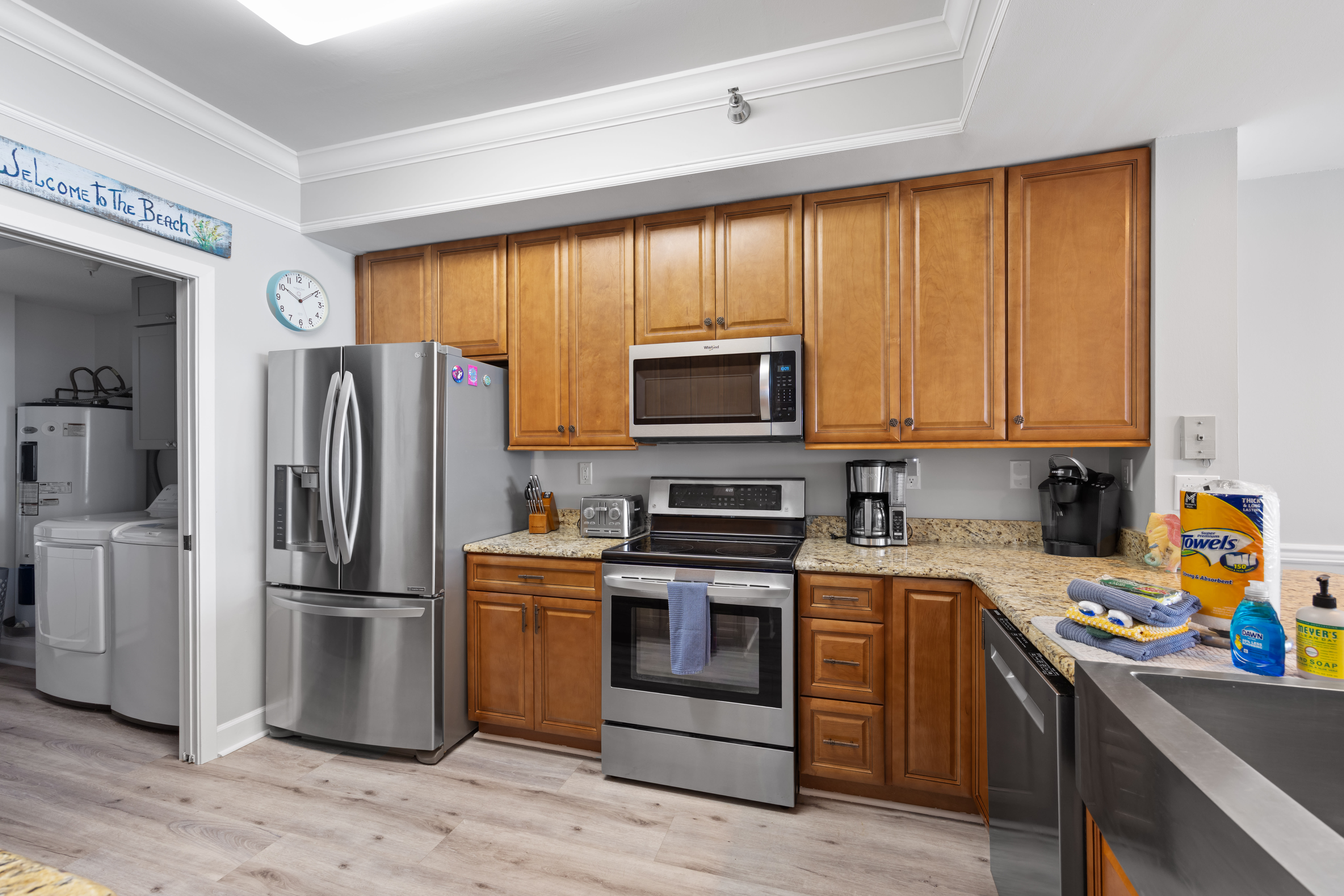 Spacious Kitchen with Gorgeous Gulf Views 