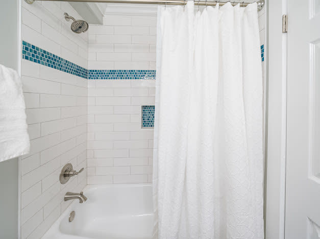 Second full bath with tub / tile shower combo.